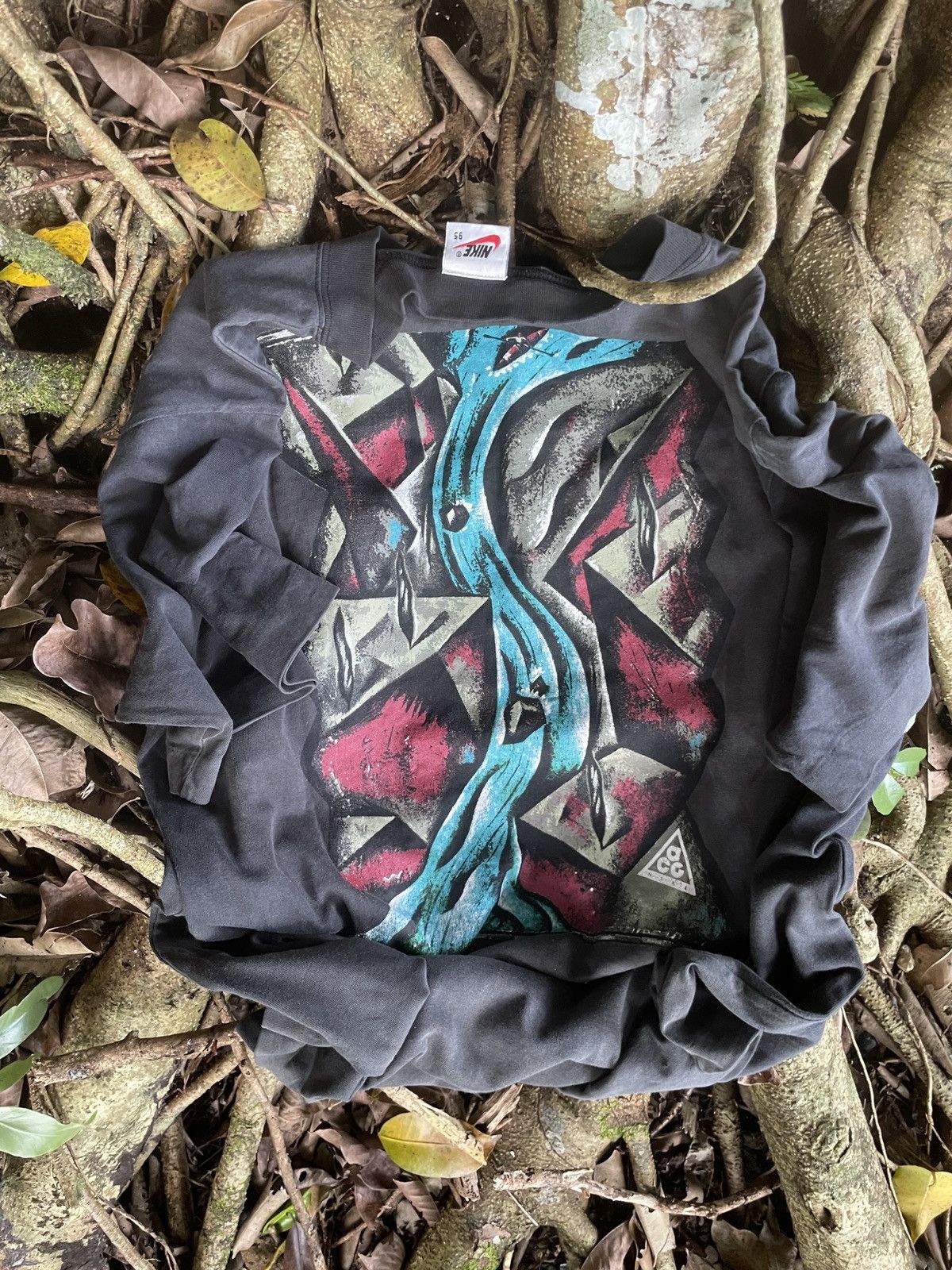 Nike ACG Vintage Nike Acg Rare Desain Beautiful Faded Size US L / EU 52-54 / 3 - 2 Thumbnail