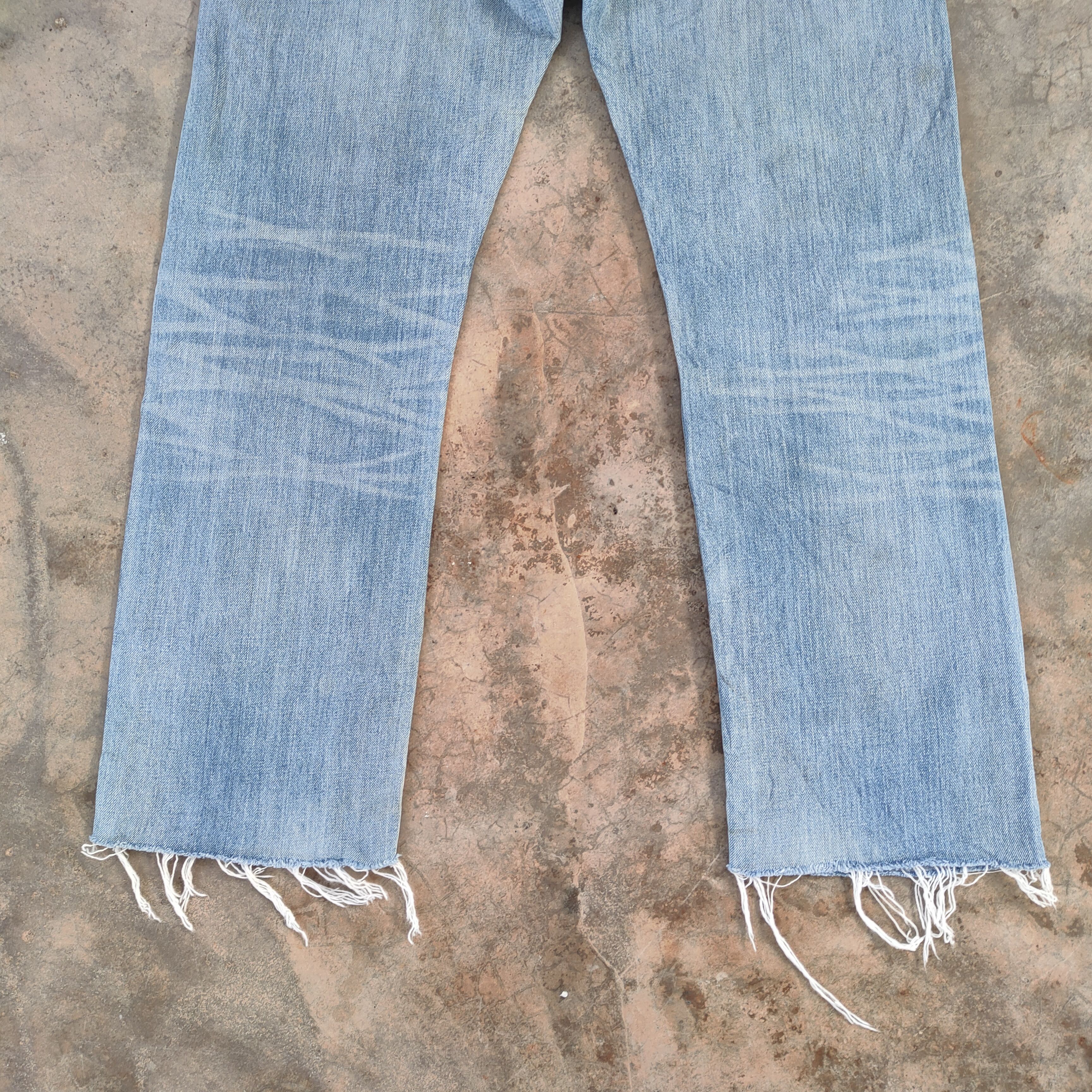 Levi's Vintage Clothing Vintage Levi's 501 light blue jeans denim pants Size US 32 / EU 48 - 11 Thumbnail