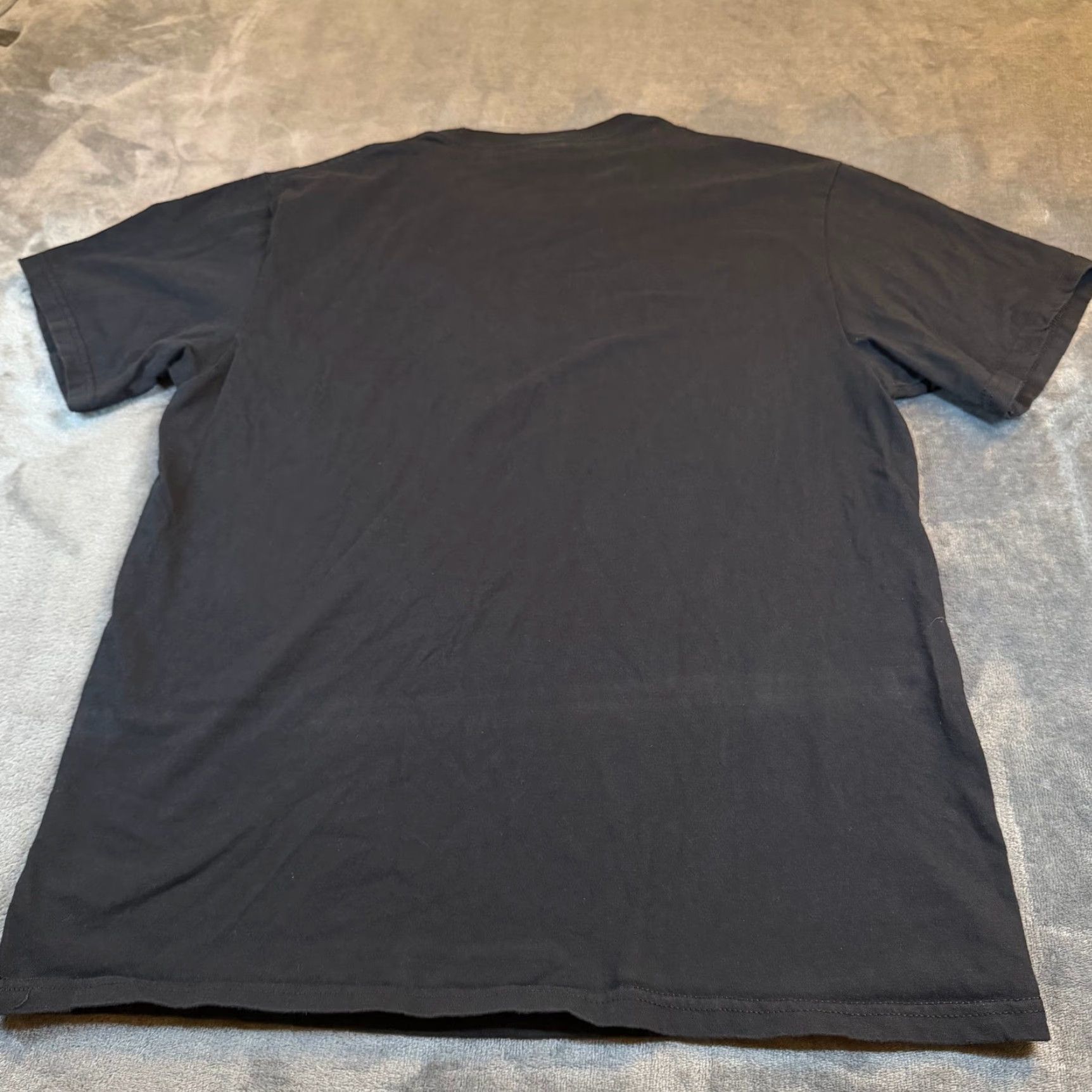 Gildan Gildan T-Shirt Real Techno Graphic Black Adult Large Crew Neck Short Sleeve Space Music Robots tee 2020 Mens Size US L / EU 52-54 / 3 - 4 Thumbnail