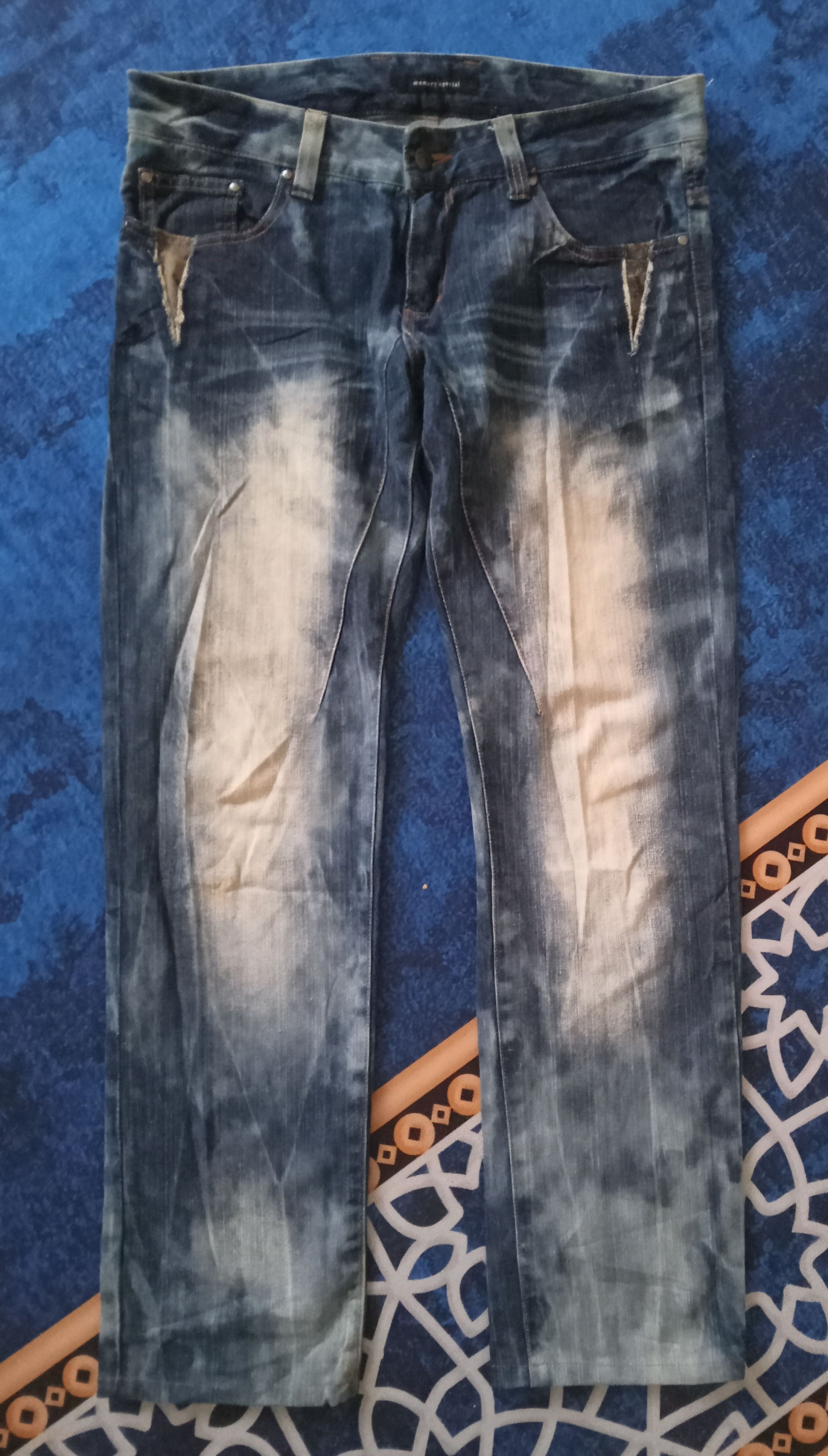 Japanese Brand Memory Special Rare Bleach Design Jeans Size US 37 - 1 Thumbnail