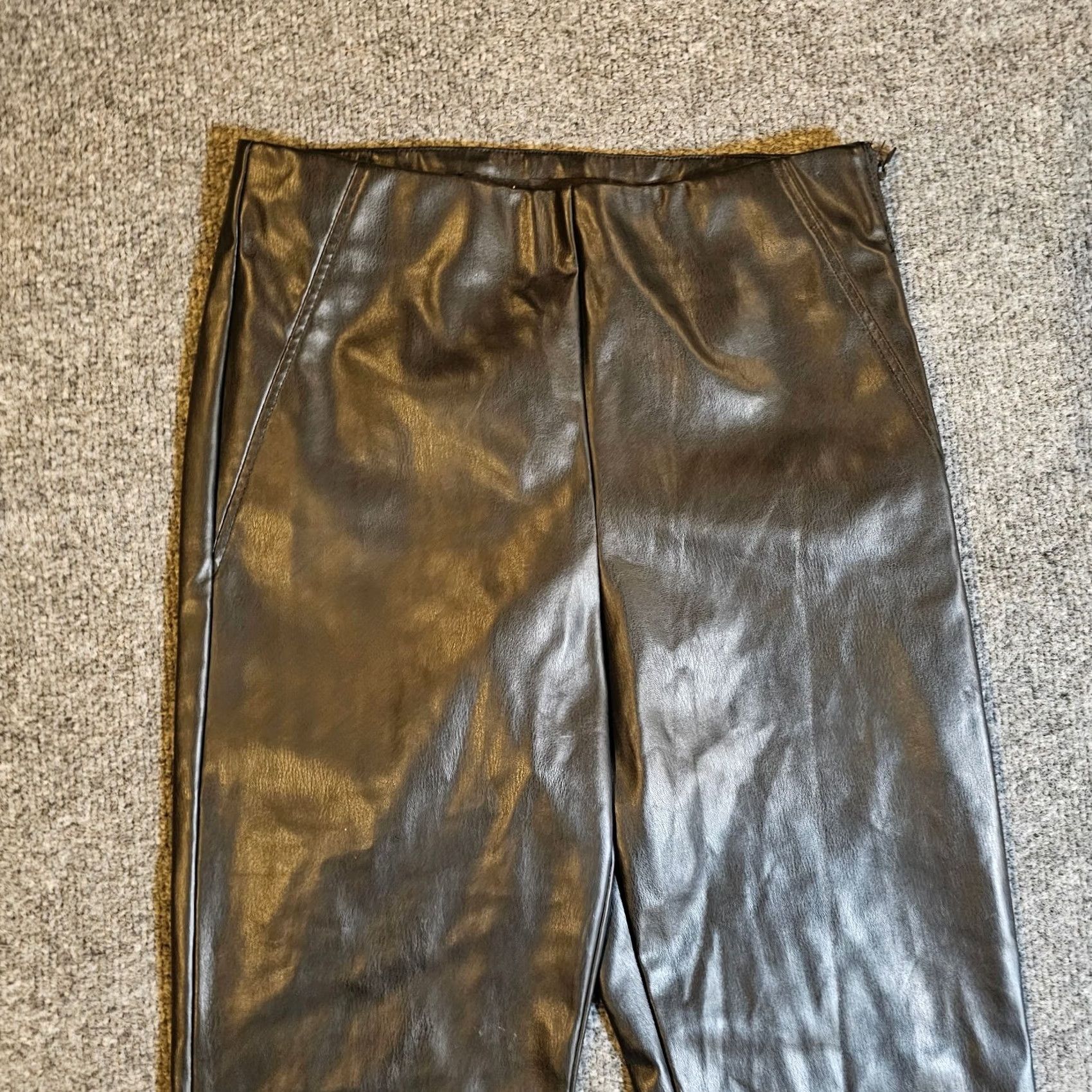 Zara Zara Pants Womens S Black Size Faux Leather Flare Flat Front Stretch Casual Club Size 28" / US 6 / IT 42 - 2 Thumbnail