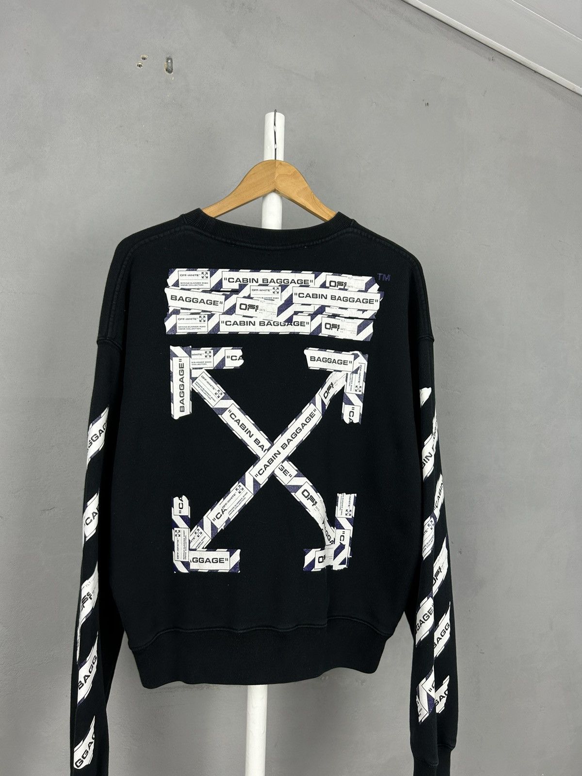 Off-White Off-White Cabin Baggage Arrows Sweatshirt Size US XS / EU 42 / 0 - 2 Thumbnail