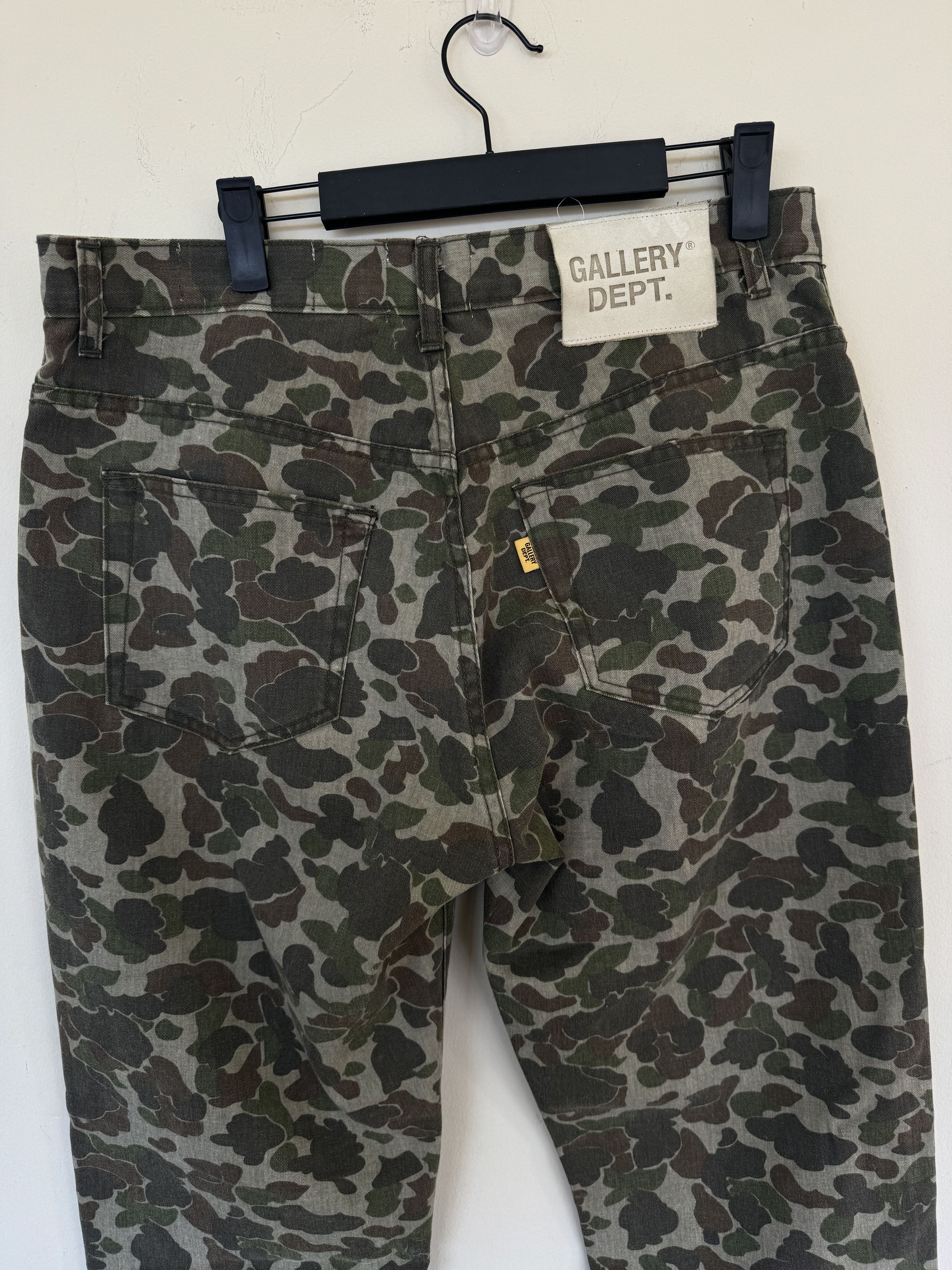 Gallery Dept. Gaallery Dept Camo Pants Size US 31 - 8 Thumbnail