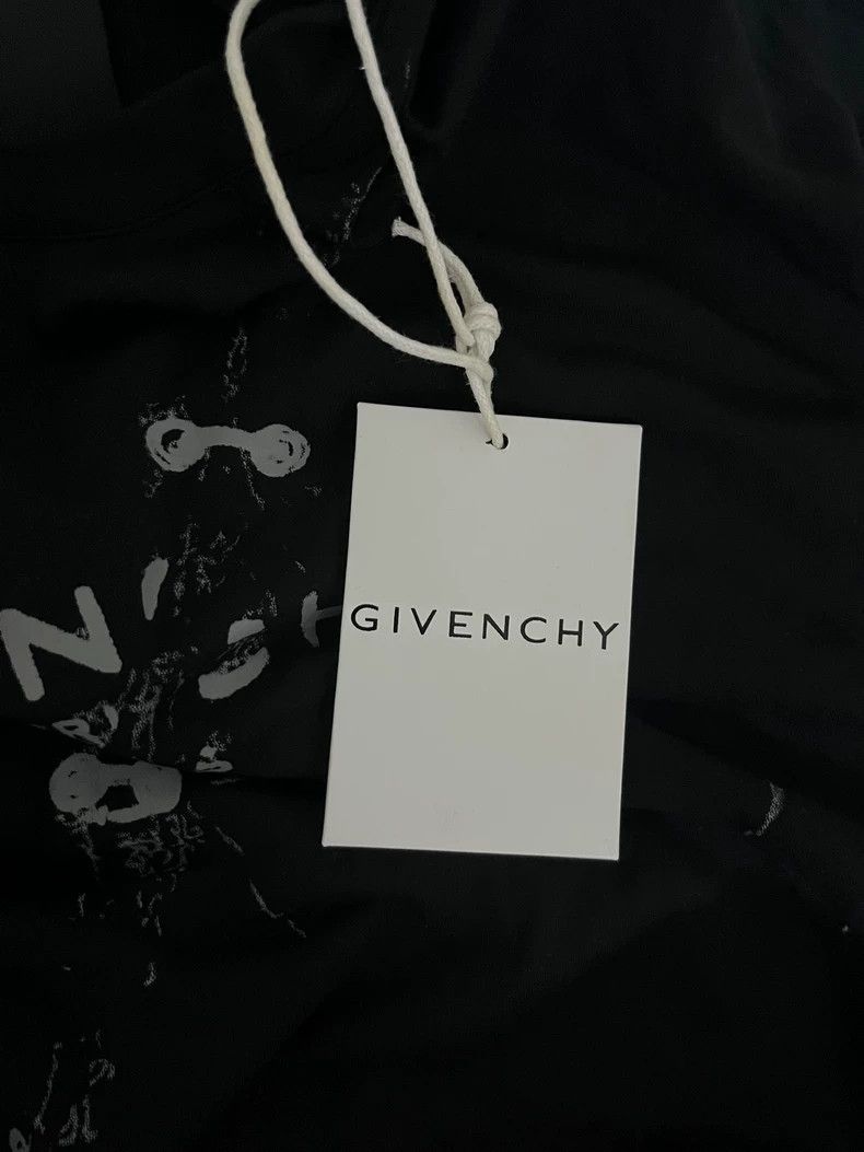 Givenchy Givenchy Black short-sleeved T-shirt, XS size Size US XS / EU 42 / 0 - 3 Thumbnail