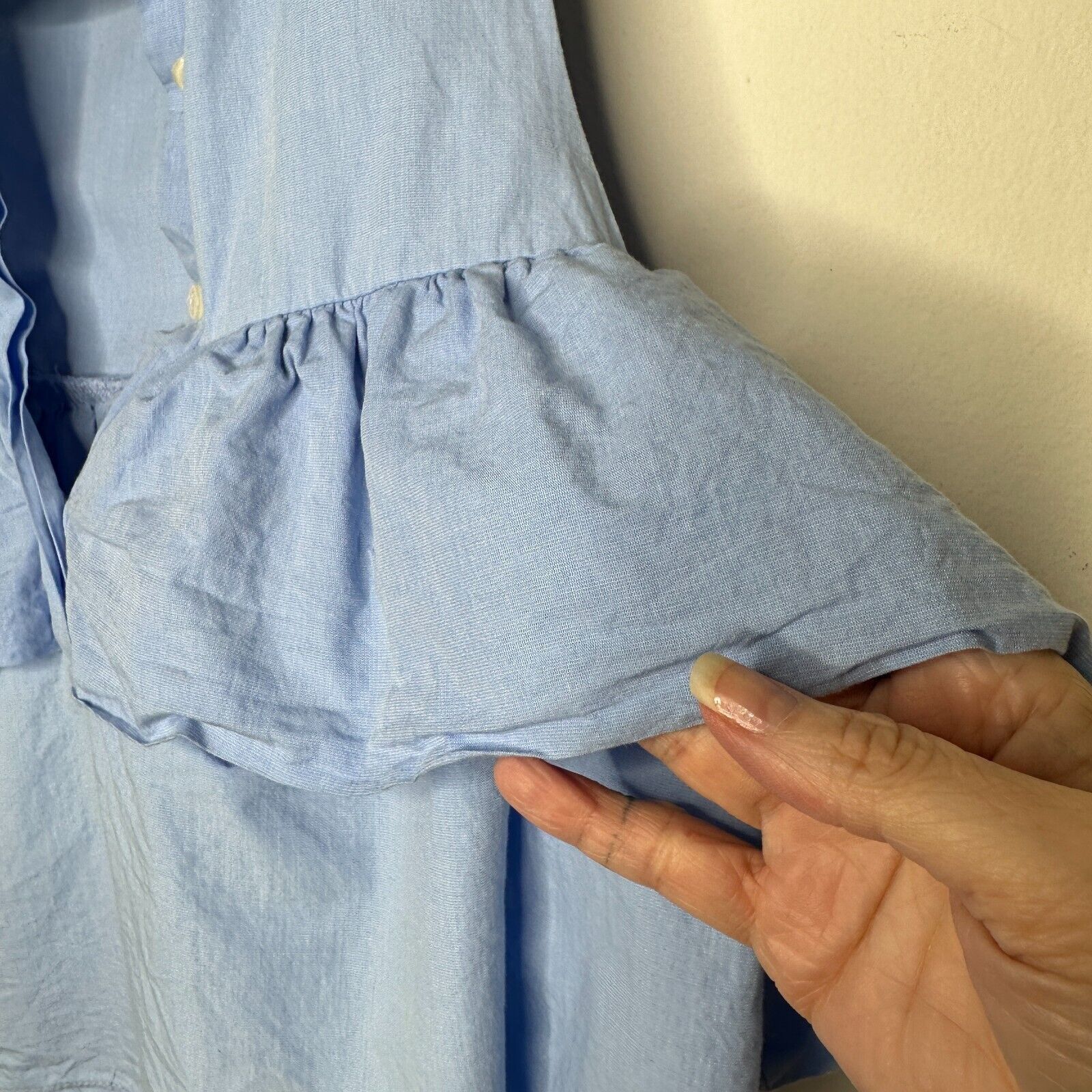 Other Denim Blue Ruffled Cold Shoulder Half Button Flowy Blouse S Size S / US 4 / IT 40 - 5 Thumbnail