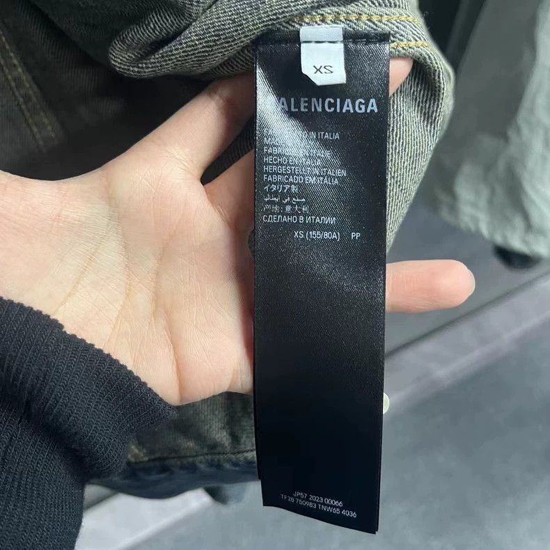 Balenciaga Balenciaga Indigo monogrammed single-breasted lapel denim j Size US XS / EU 42 / 0 - 5 Thumbnail
