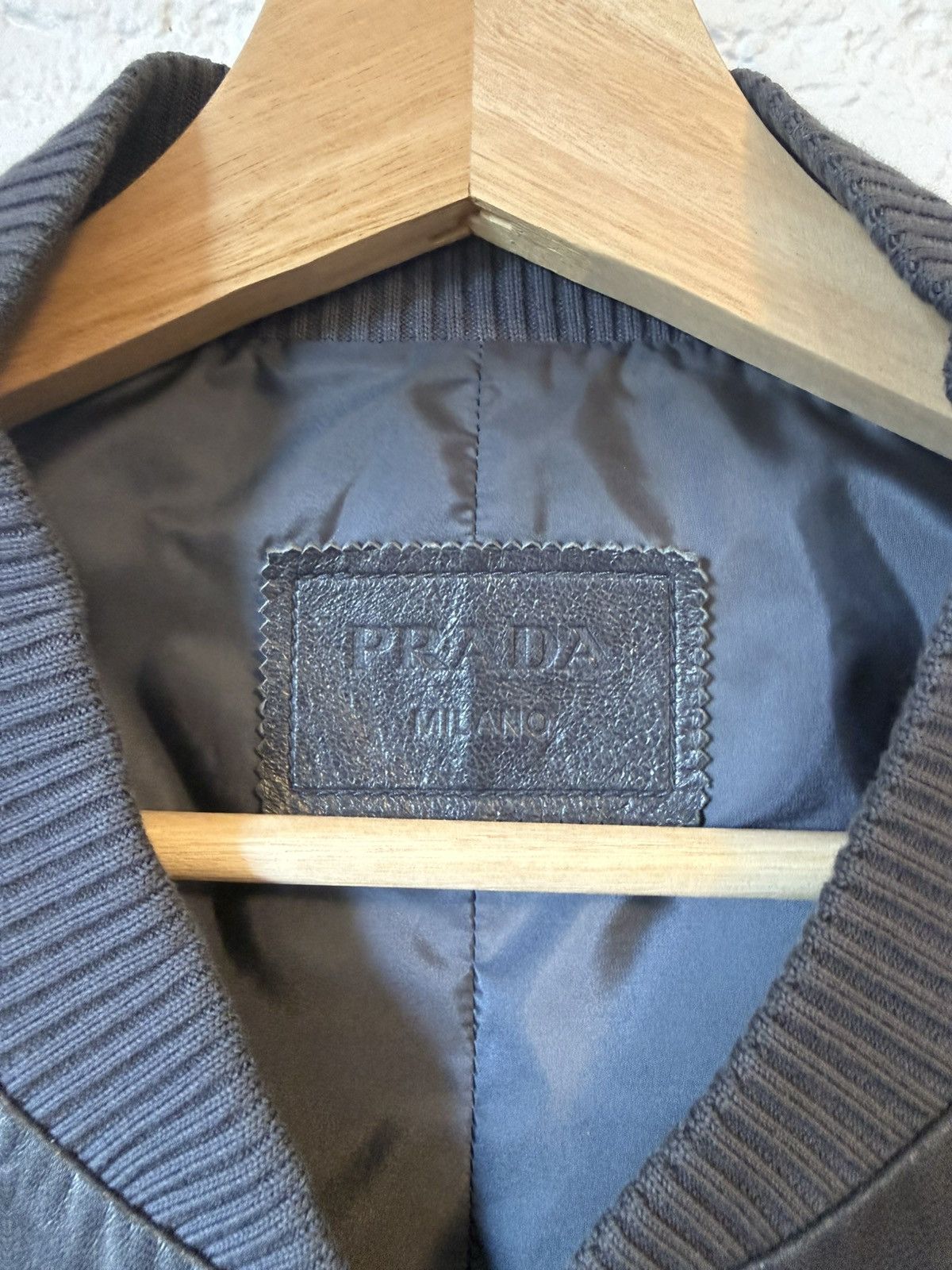 Prada Prada AW2015 Navy Leather Bomber Jacket Size US L / EU 52-54 / 3 - 4 Thumbnail