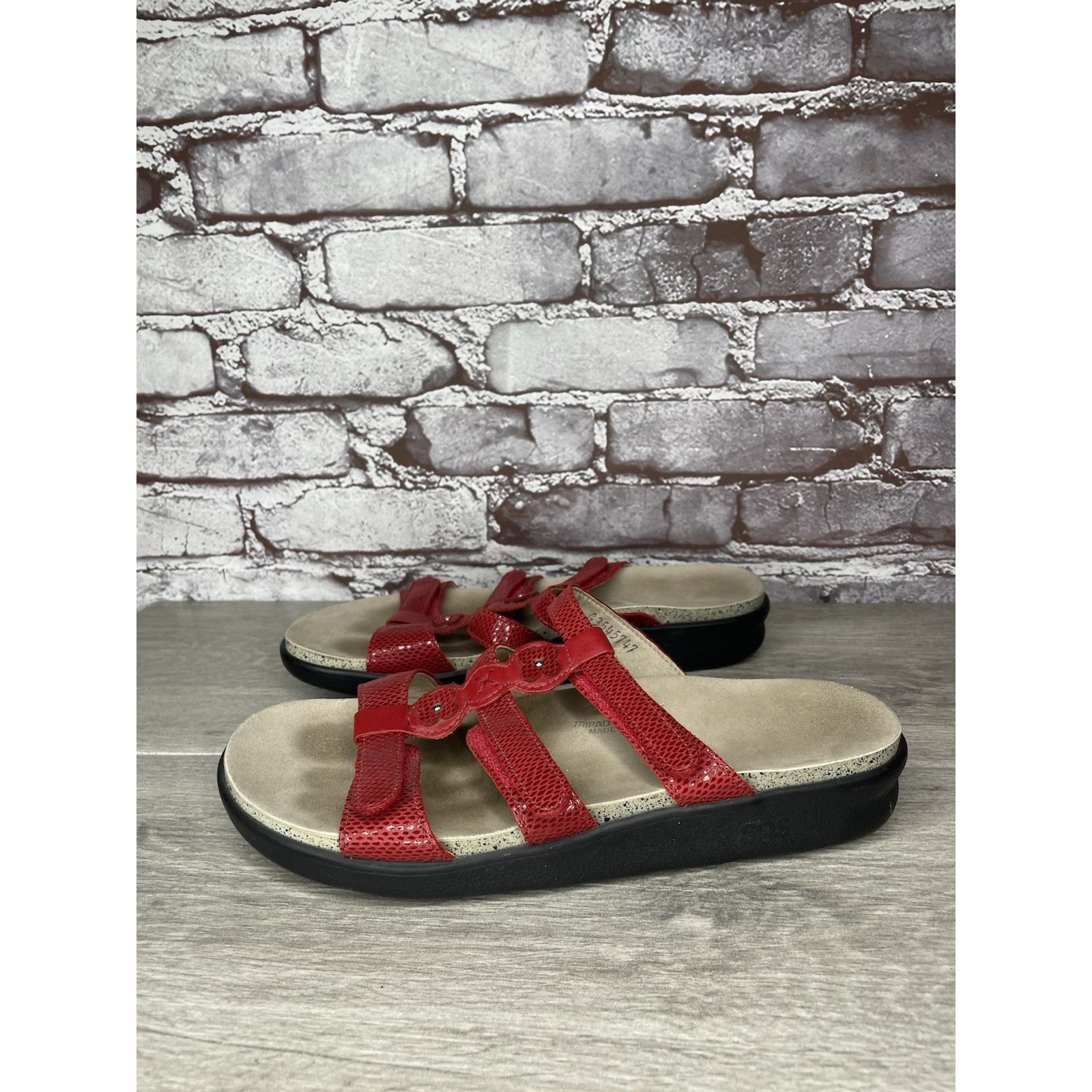 Other SAS Naples Red Leather Snakeskin Embossed 3 Strap Sandals Wo Size US 9.5 / IT 39.5 - 15 Thumbnail