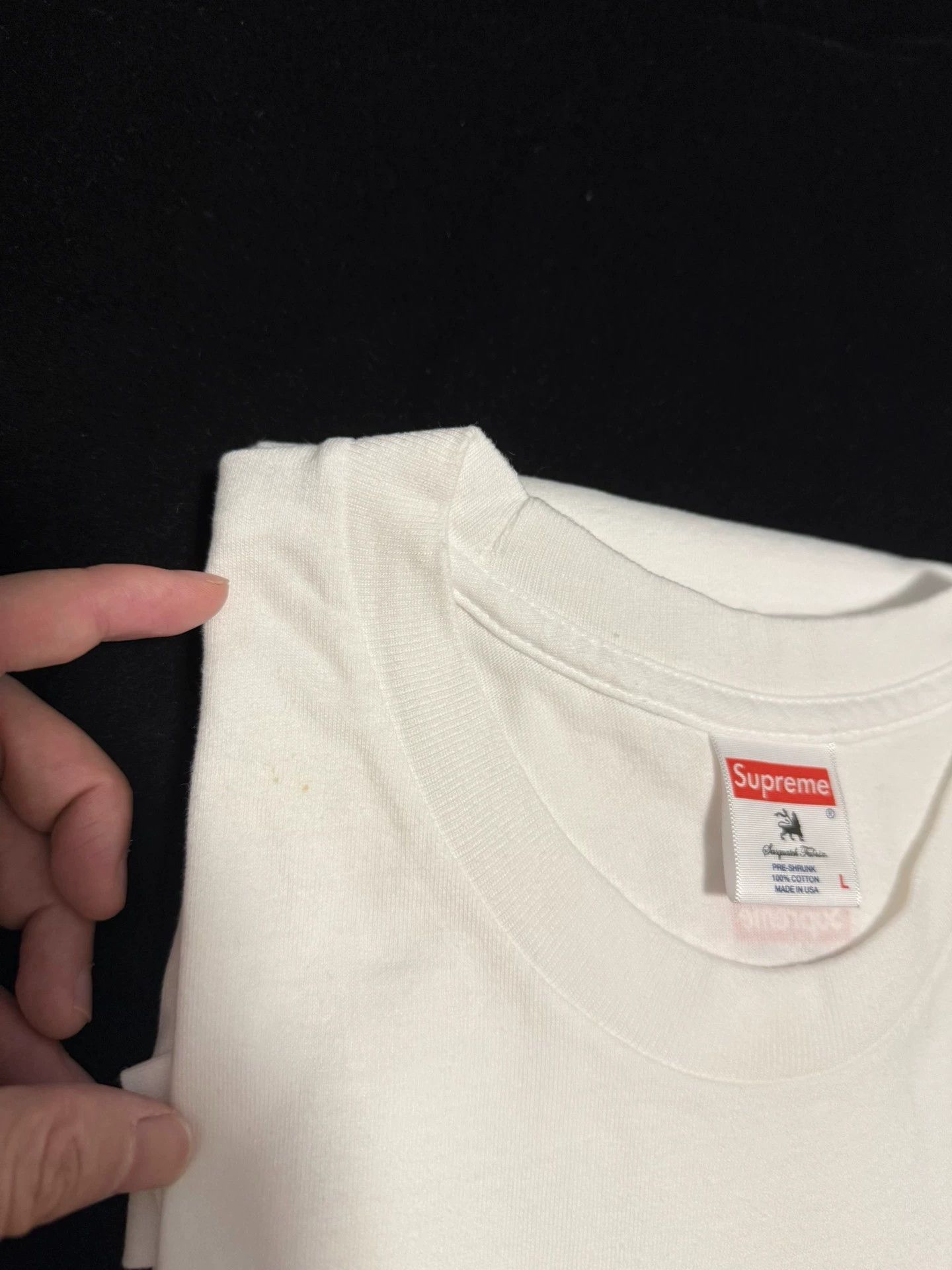 Supreme Supreme Goldfish Short Sleeve L New Minor Yellowing Size US L / EU 52-54 / 3 - 8 Thumbnail