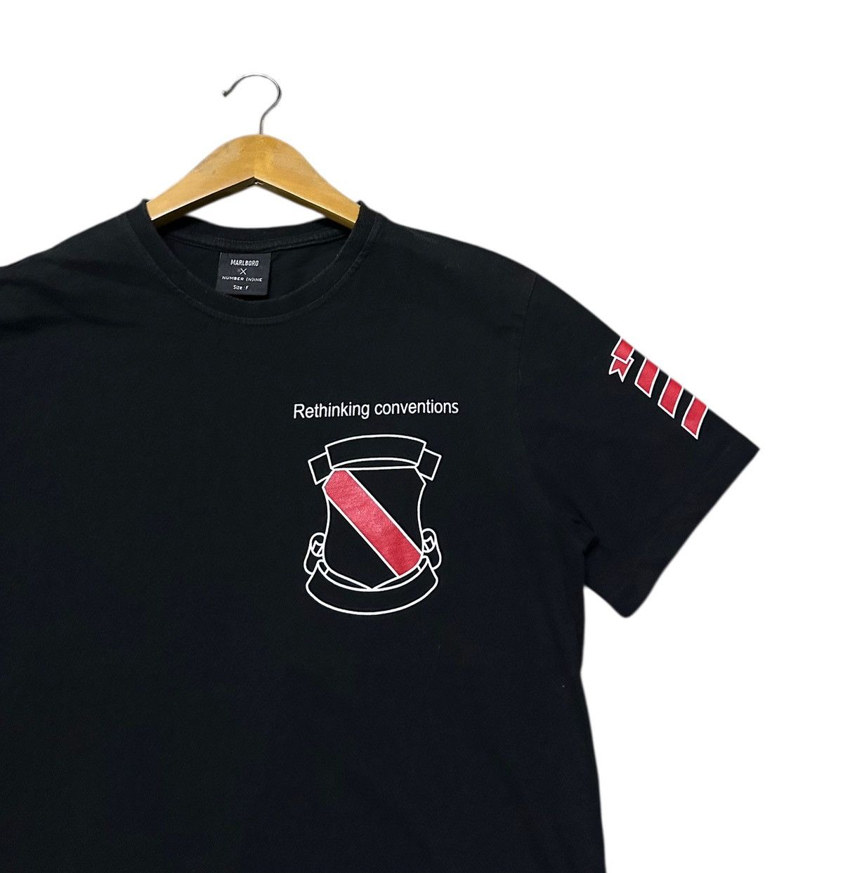 Number (N)ine Marlboro x Number (N)ine "Rethinking Conventions" black tee Size US M / EU 48-50 / 2 - 3 Thumbnail