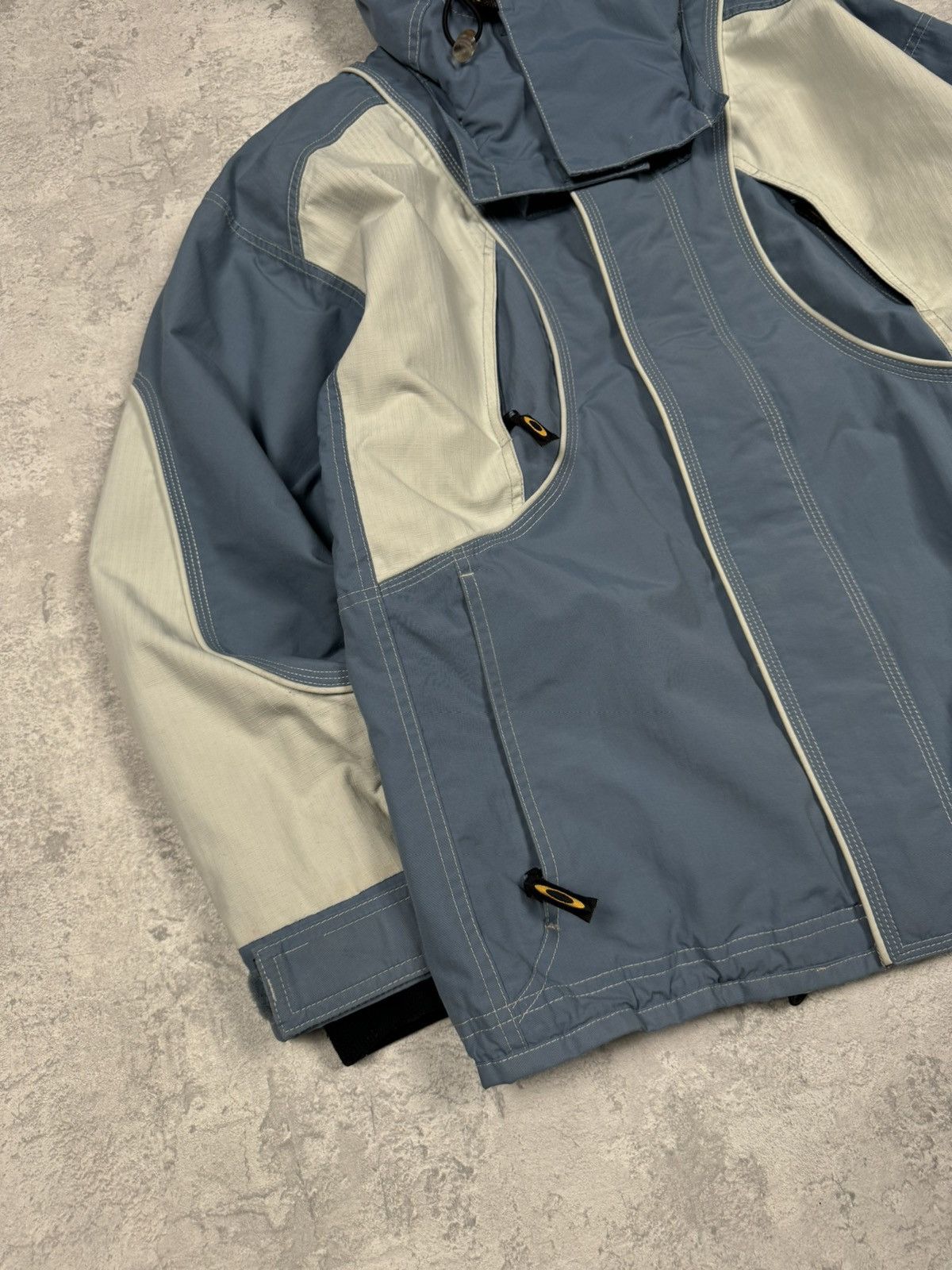 Vintage Vintage Men's Oakley Software Ski Jacket Snow Sports Size S Size US S / EU 44-46 / 1 - 4 Thumbnail