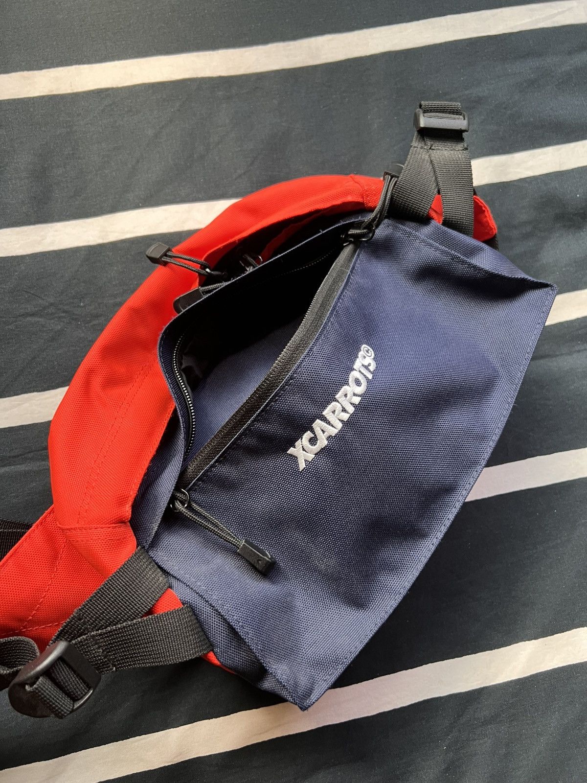 Carrots by Anwar Carrots × Xlarge XLarge X Carrots XCARROTS Shoulder Waist Zipper Bag Size ONE SIZE - 5 Thumbnail
