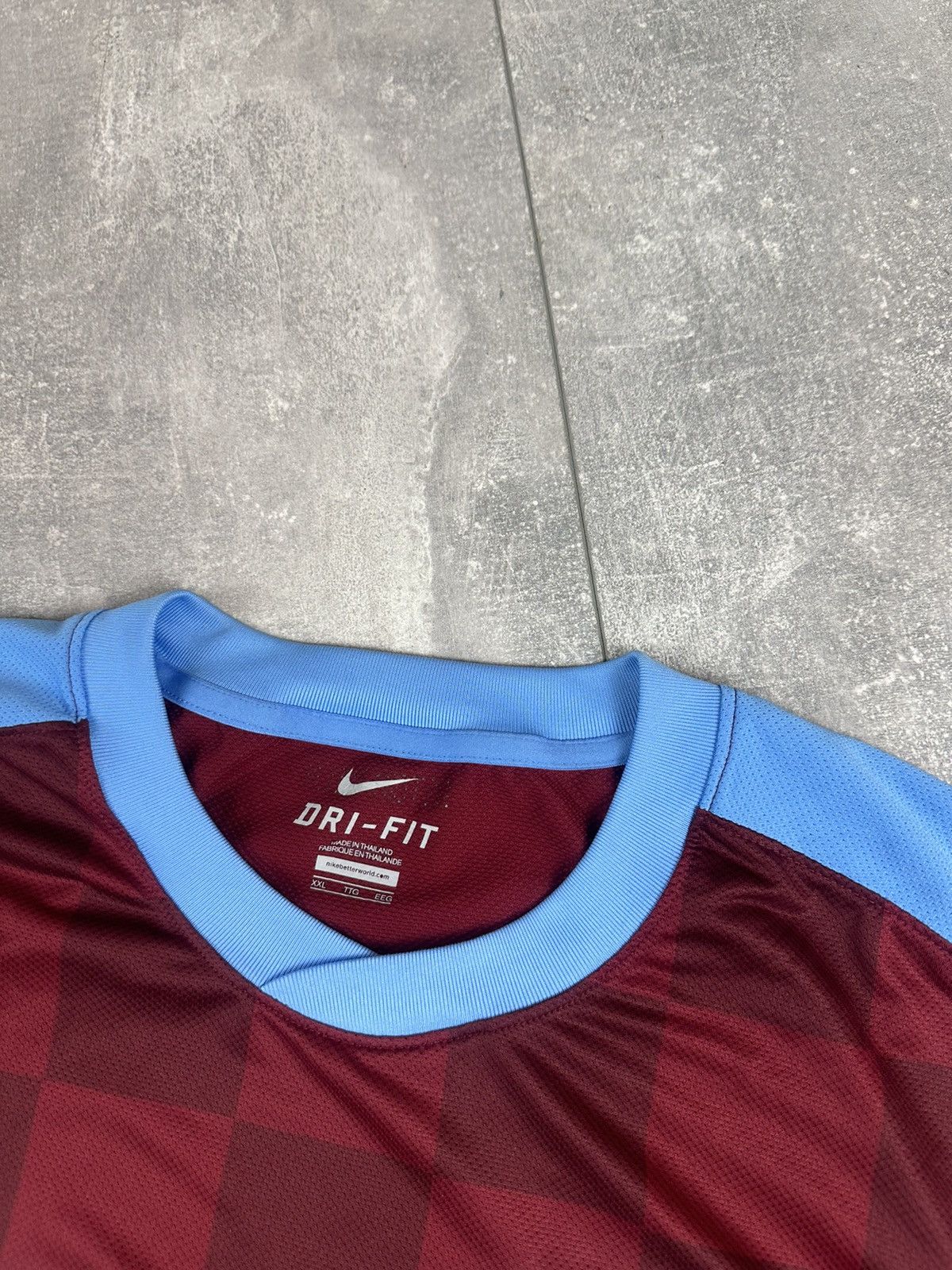Nike Nike Aston Villa 2011/12 Home Soccer Football Jersey Size US XXL / EU 58 / 5 - 4 Thumbnail