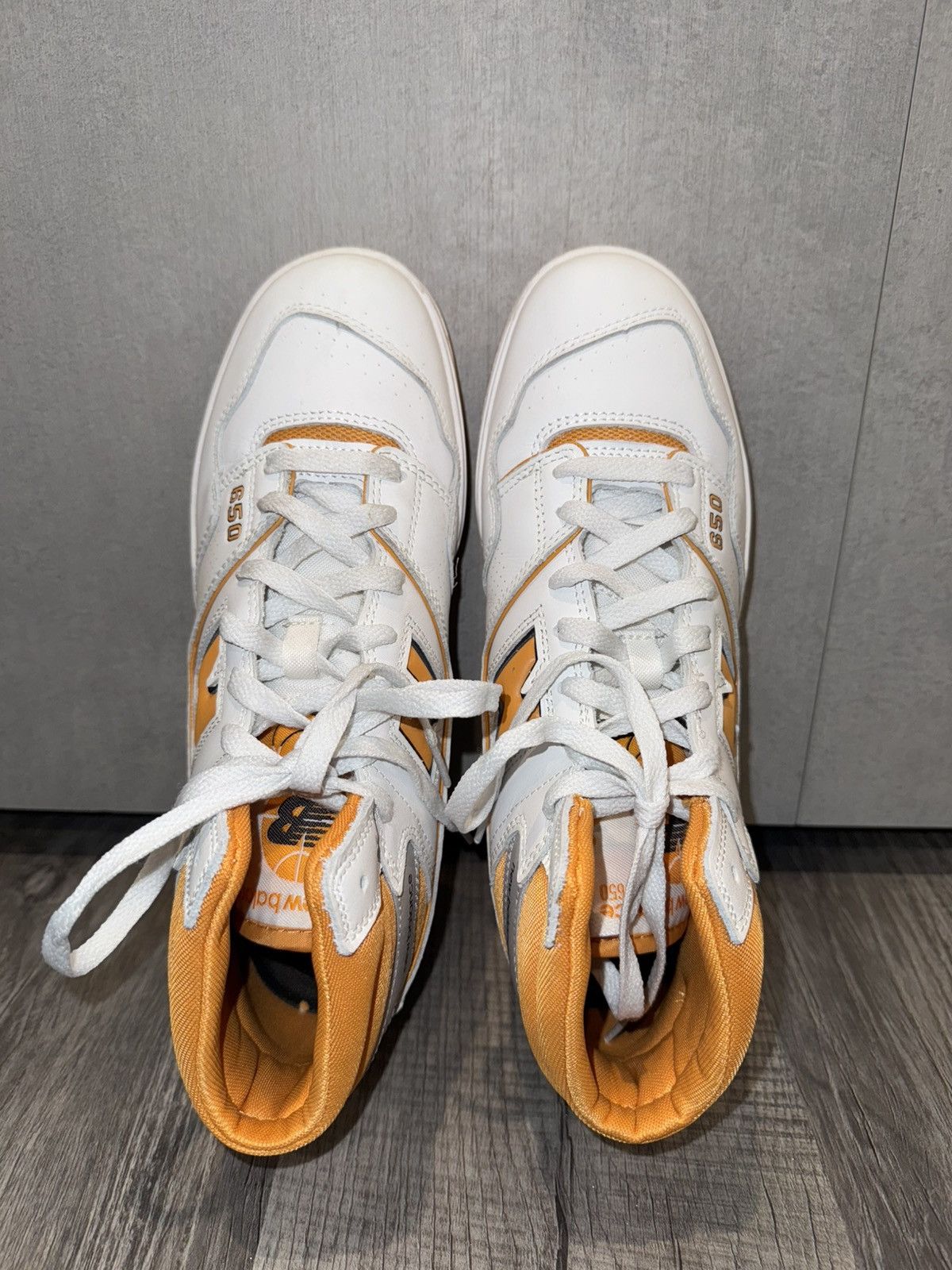 New Balance Men’s New Balance 650R White/Canyon Size US 9 / EU 42 - 3 Thumbnail