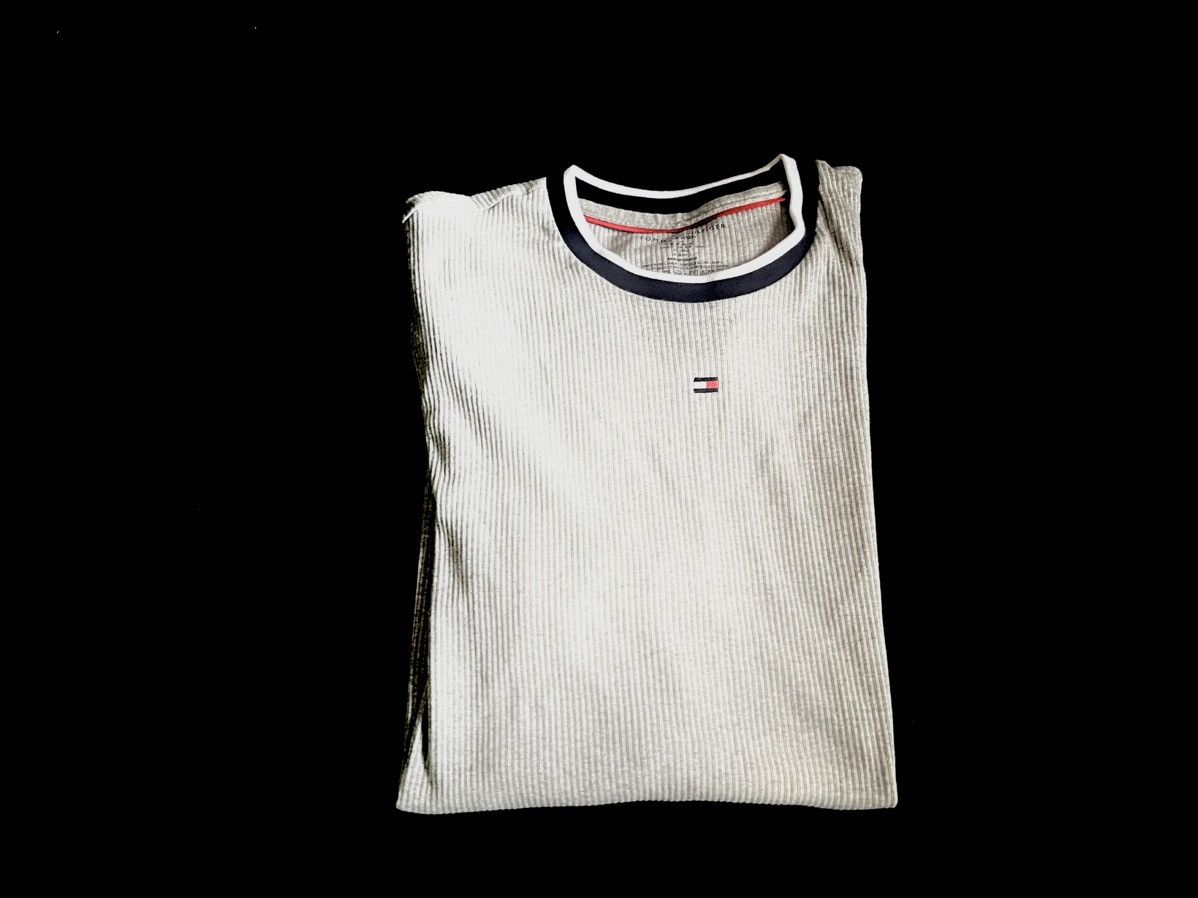 Tommy Hilfiger Tommy Hilfiger Vintage 00s sleepwear shirt Size US L / EU 52-54 / 3 - 7 Thumbnail