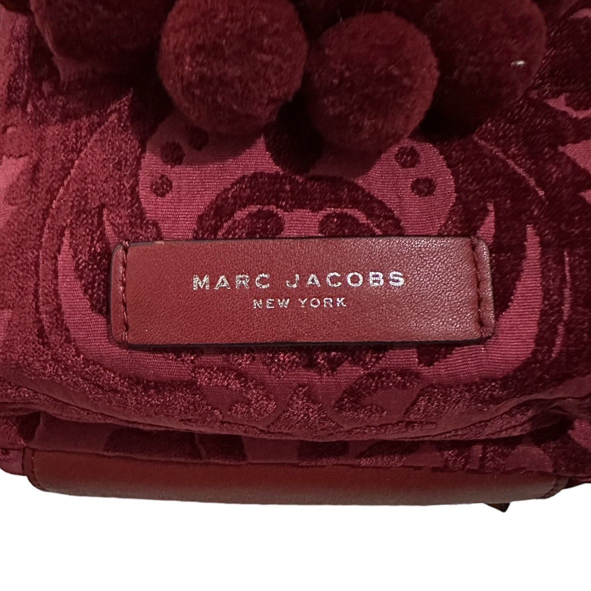 Marc Jacobs Grailed🔥MARC JACOBS Mini Damask Double Zip Velvet Backpack Size ONE SIZE - 6 Thumbnail