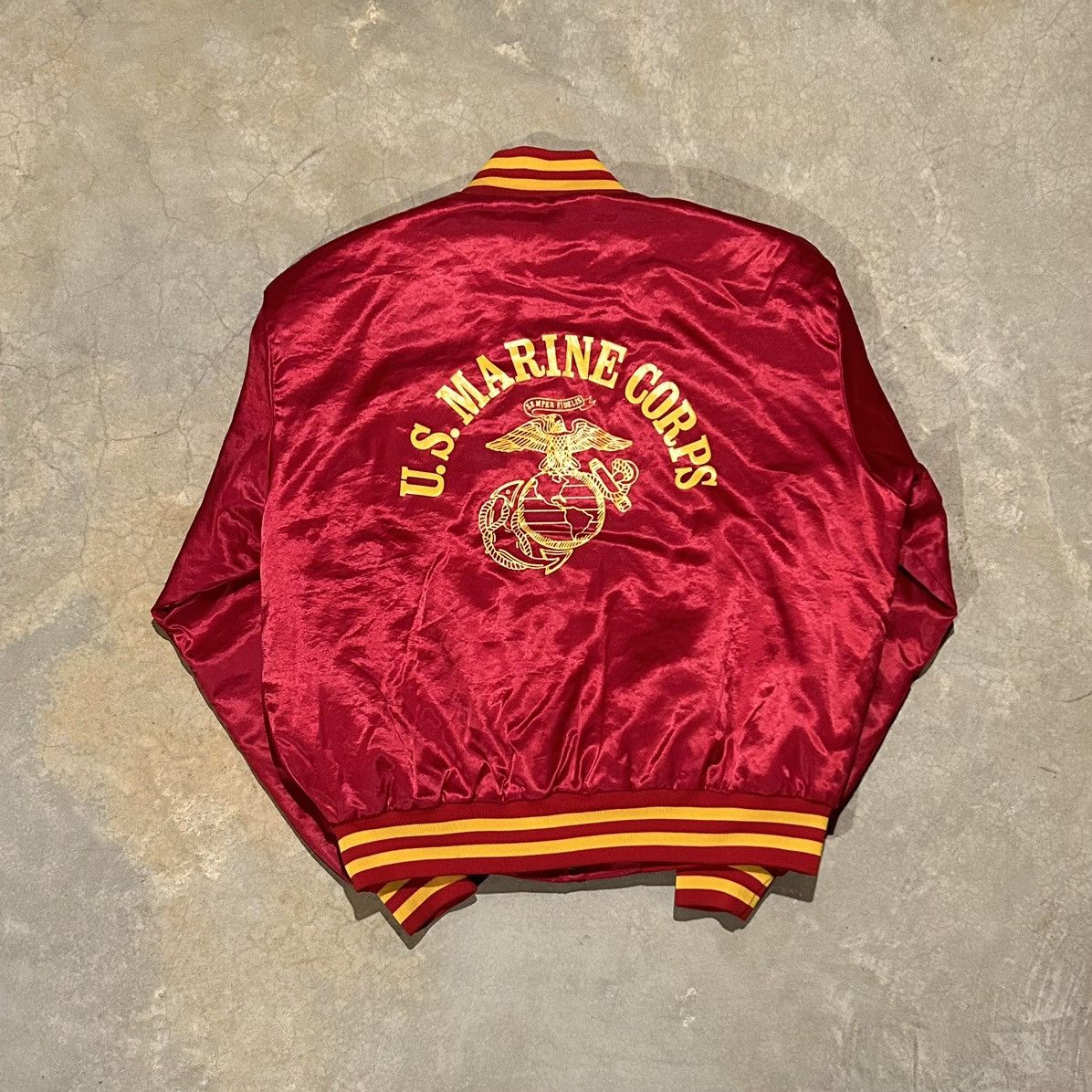 Vintage Crazy Vintage 80s US Marines Swingster Satin Bomber Jacket Size US XL / EU 56 / 4 - 7 Thumbnail