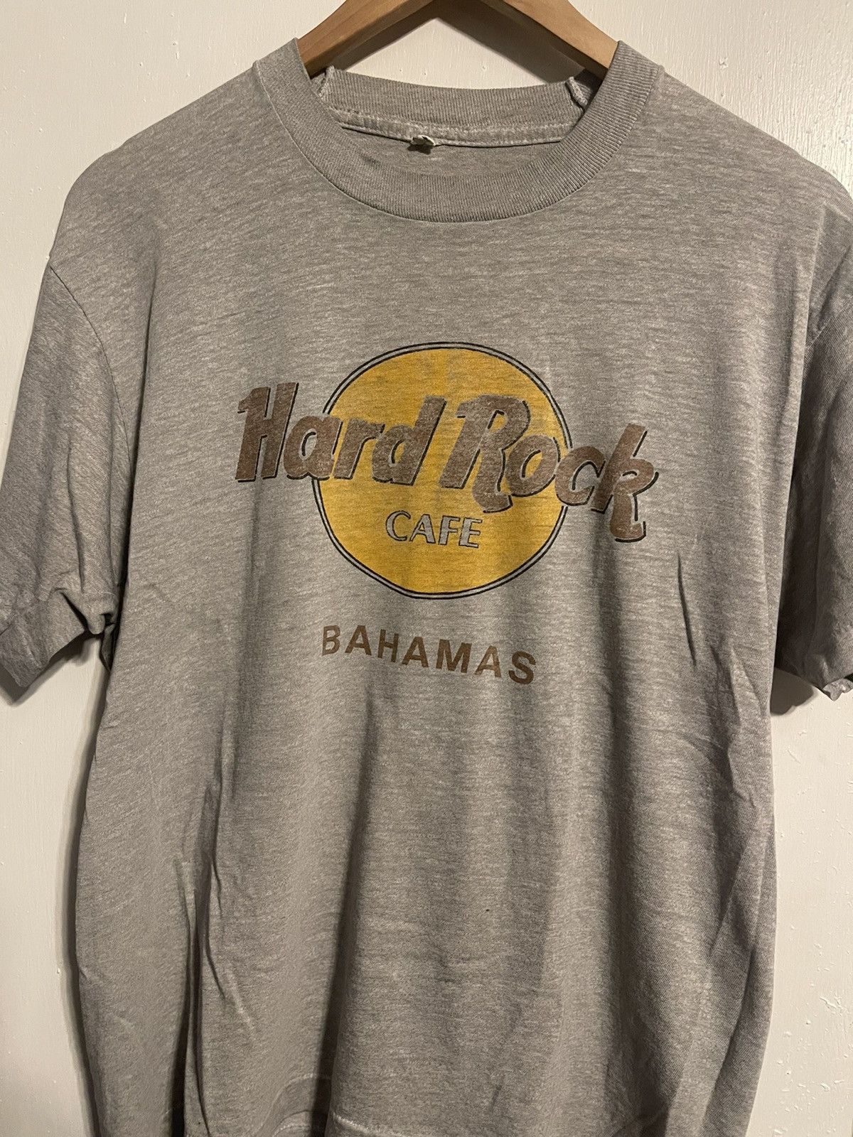 Hard Rock Cafe Vintage Hard Rock Bahamas Tee Size US M / EU 48-50 / 2 - 2 Thumbnail
