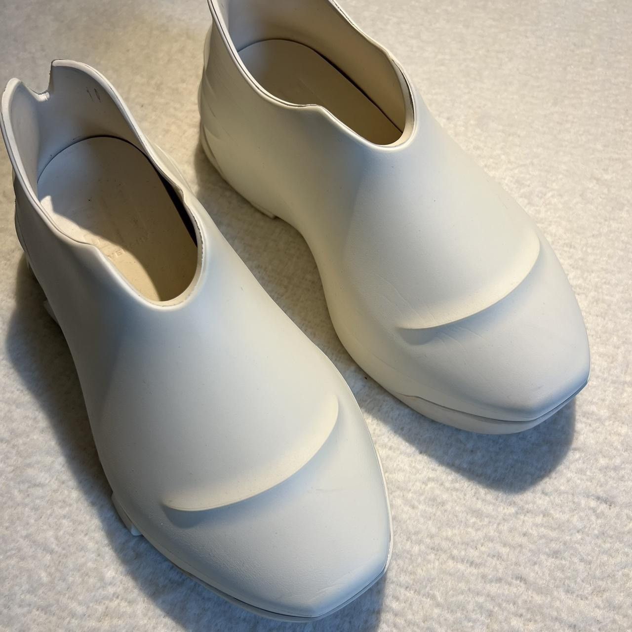 Givenchy GIVENCHY Monumental Mallow ivoire sneakers Size US 7 / EU 40 - 4 Thumbnail