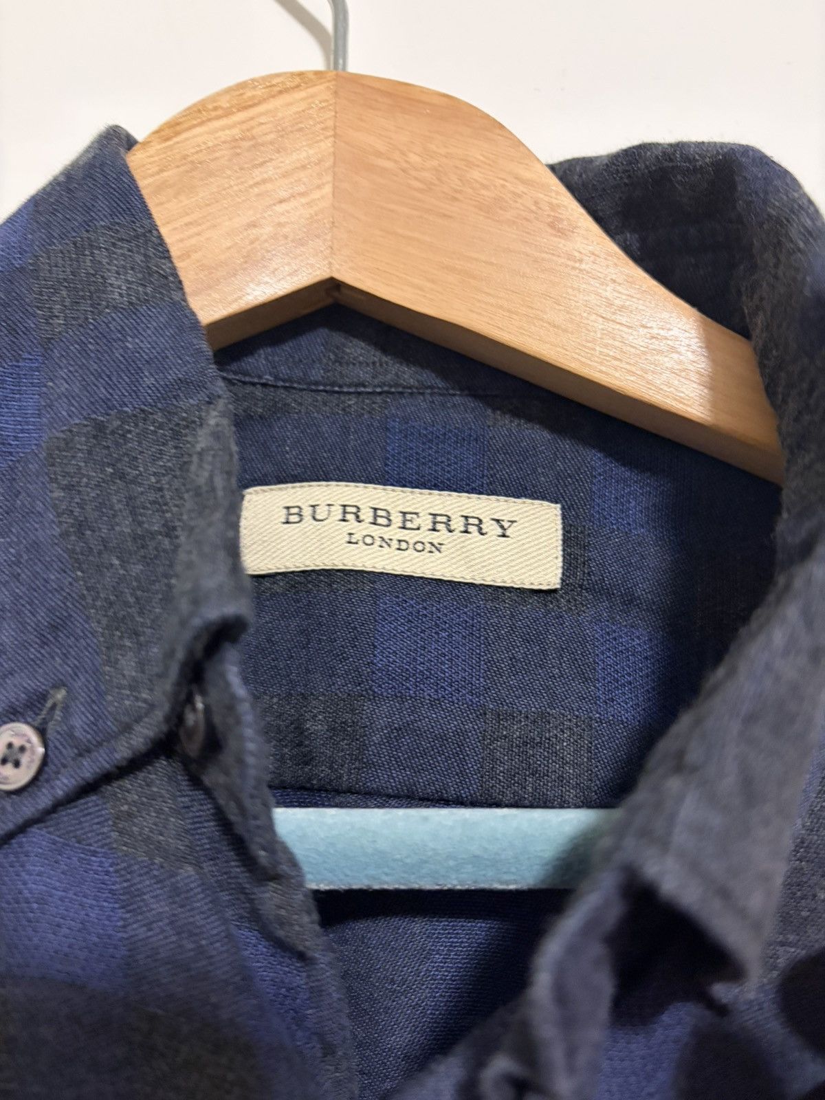 Burberry Burberry button up shirt Size US S / EU 44-46 / 1 - 2 Thumbnail