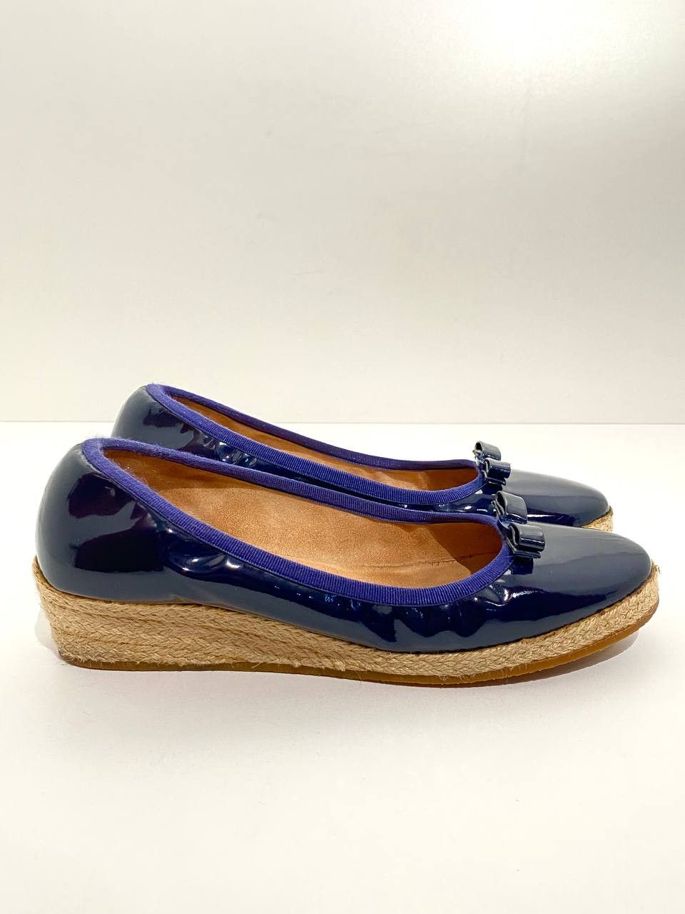 Salvatore Ferragamo Salvatore Ferragamo Bow Logo Espadrilles Ballet Flats Size US 9.5 / IT 39.5 - 2 Thumbnail