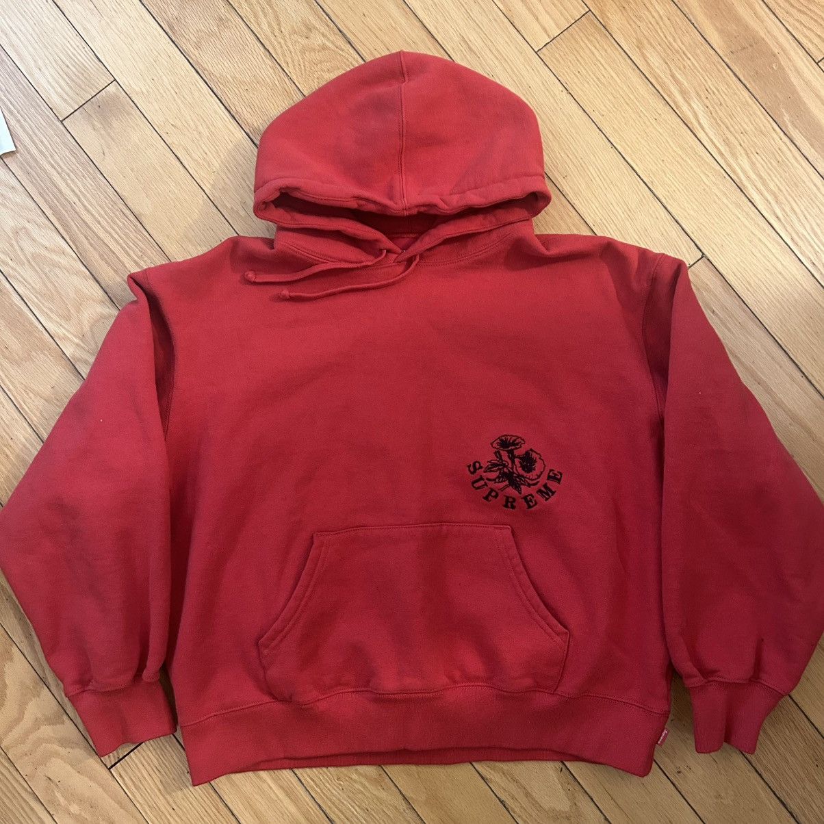 Supreme Supreme Wild Embroidered Hooded Sweatshirt Red Medium Size US M / EU 48-50 / 2 - 1 Thumbnail
