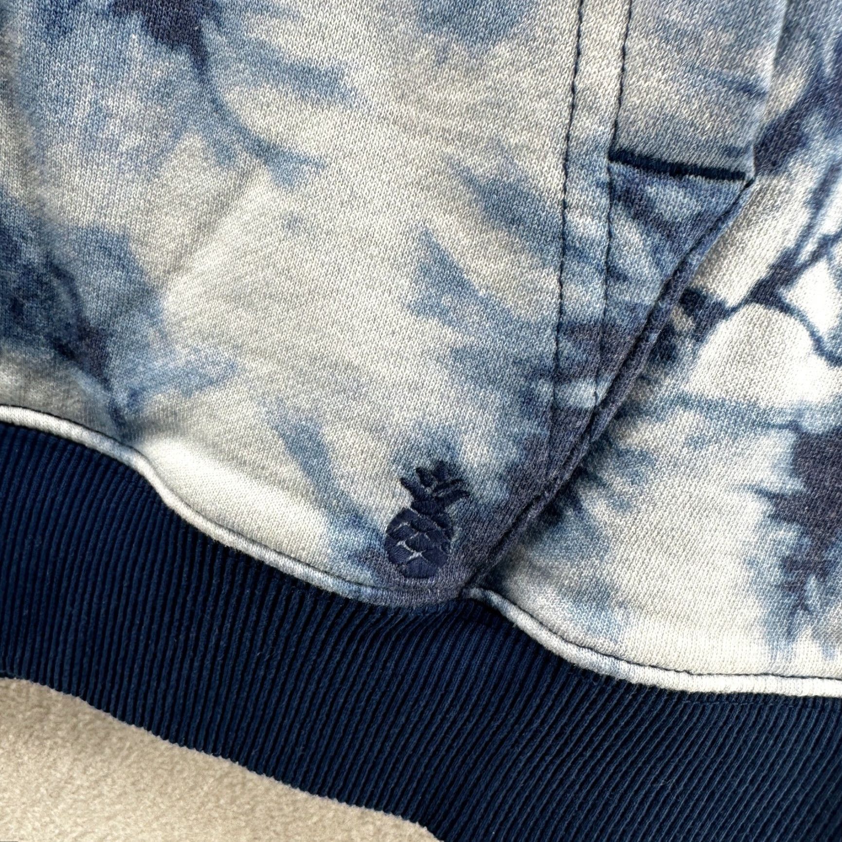 Chubbies Chubbies Hoodie Tie Dye Blue XL Men's The Far Out Long Sleeve Pullover Pockets Winter Size US XL / EU 56 / 4 - 6 Thumbnail