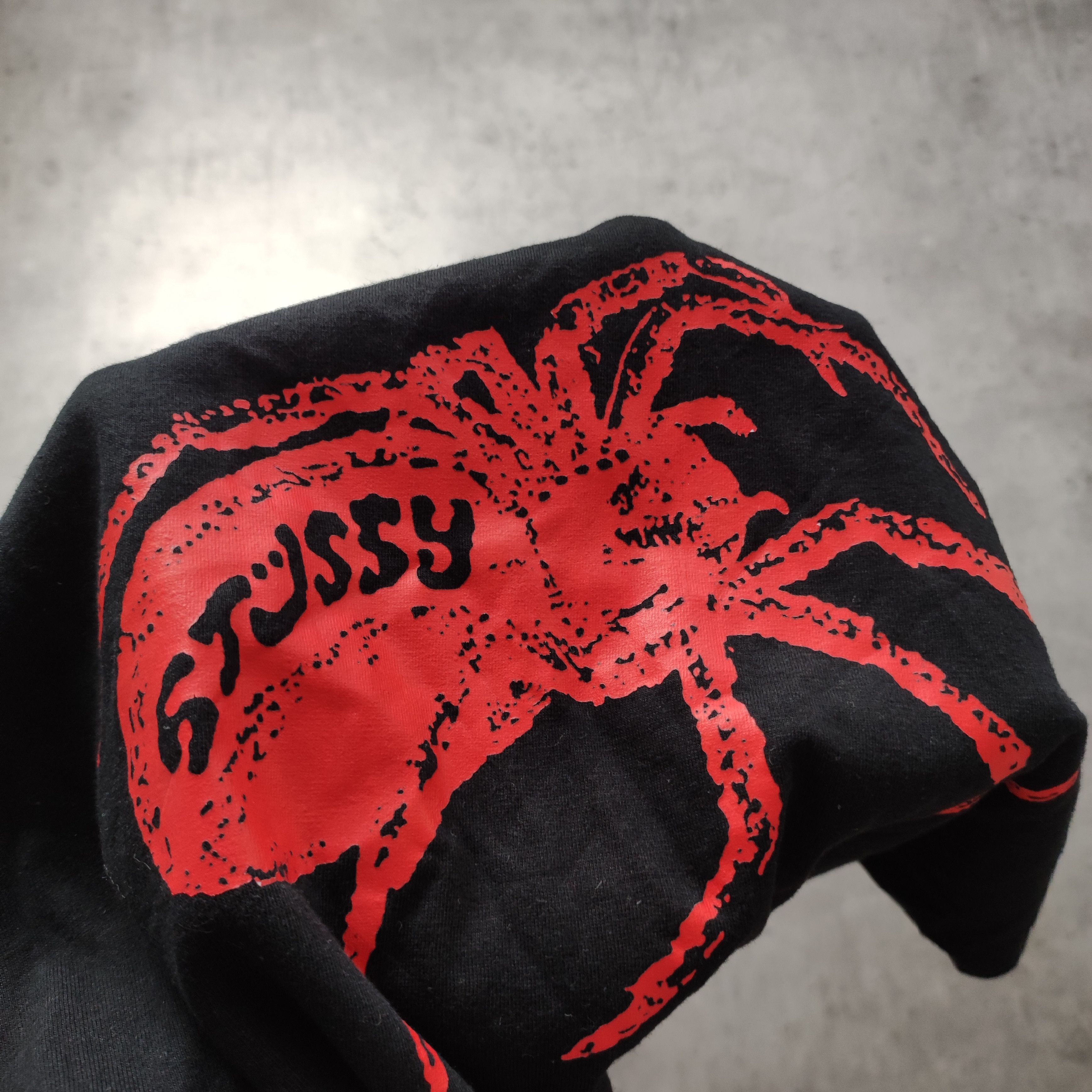 Stussy RARE Stussy Limited Black Widow Spider Tee Size US XL / EU 56 / 4 - 5 Thumbnail