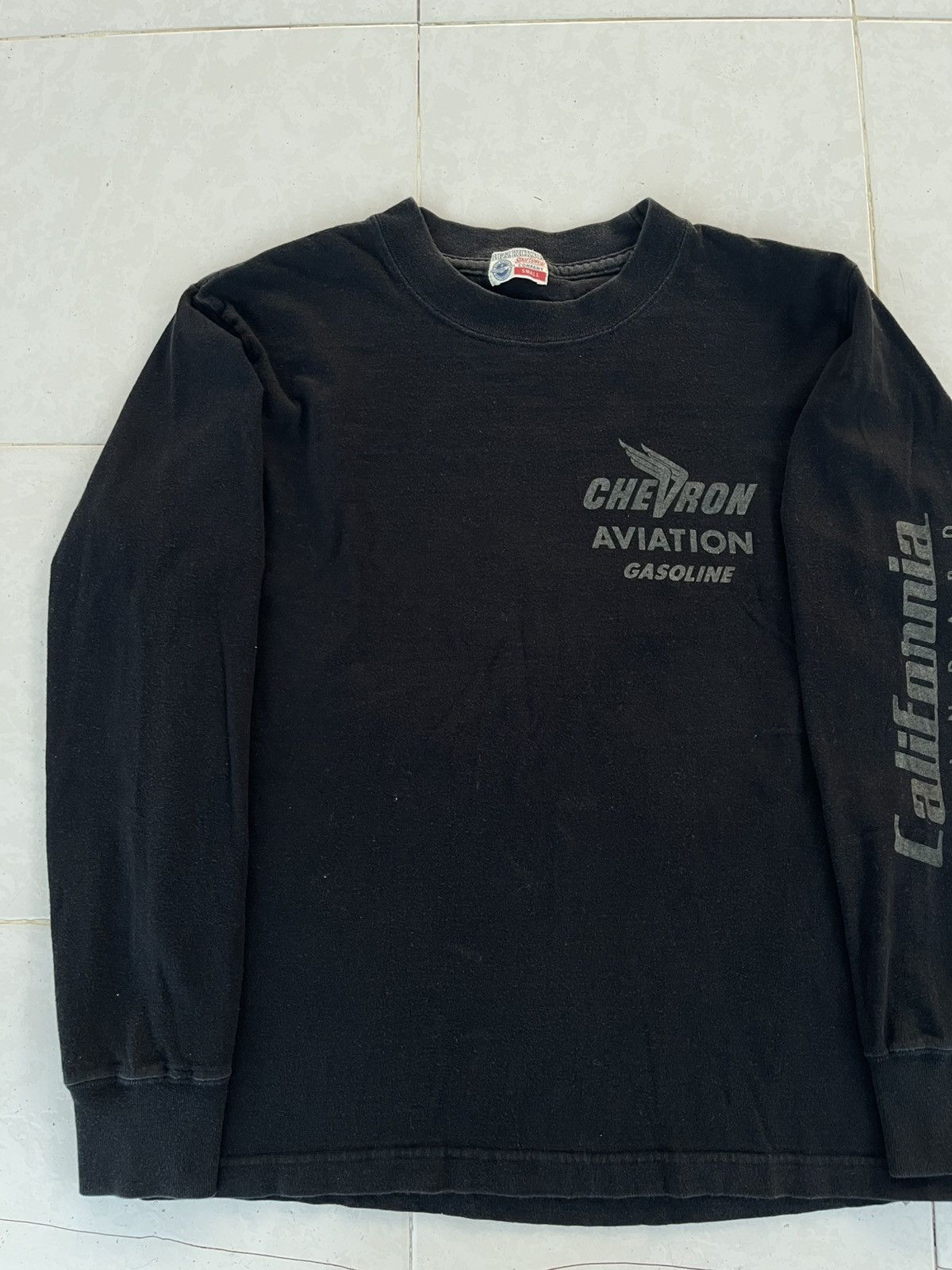 Buzz Rickson's Vintage 90's Buzz Rickson Chevron Aviation Gasoline Shirt T Size US S / EU 44-46 / 1 - 10 Thumbnail
