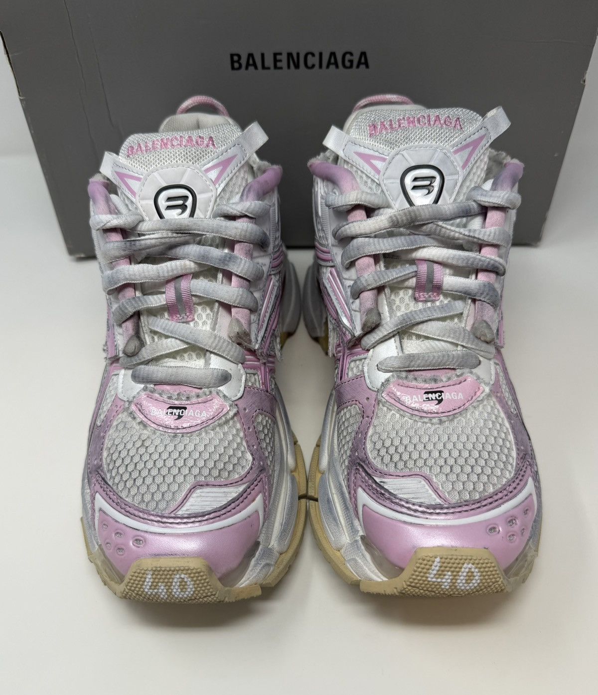 Balenciaga Balenciaga Runner Sneaker Pink/White Size US 10 / IT 40 - 2 Thumbnail