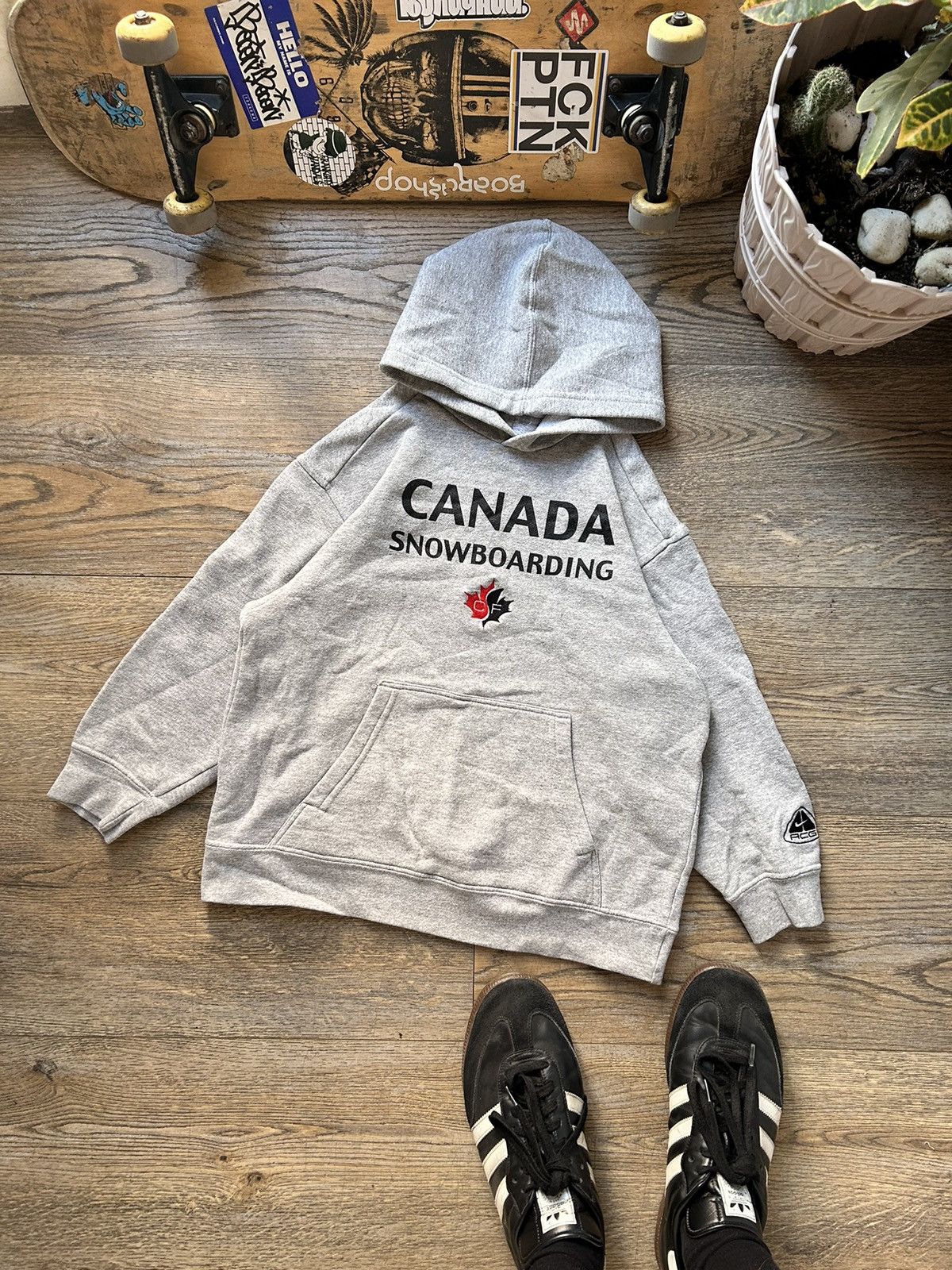 Nike × Nike ACG × Vintage Vintage 00's Nike ACG Canada Snowboarding Hoodie Size US XS / EU 42 / 0 - 1 Thumbnail