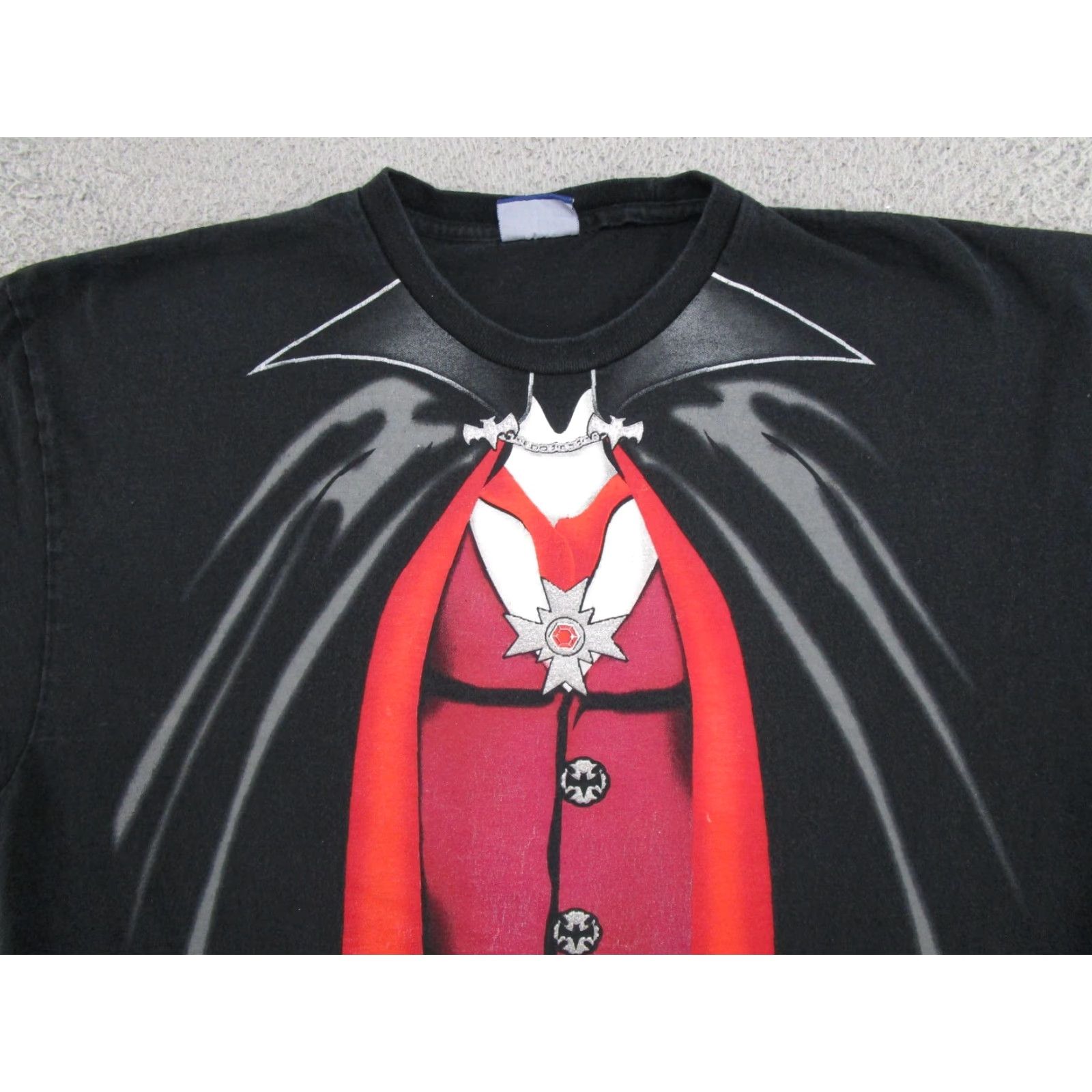 Bata VINTAGE Dracula Vampire Tuxedo Tee Shirt Mens Halloween Holiday Bat Logo Black XL Short Sleeve Crew Neck Cotton T-Shirt Horror 90s Summer Mens Size US XL / EU 56 / 4 - 3 Thumbnail