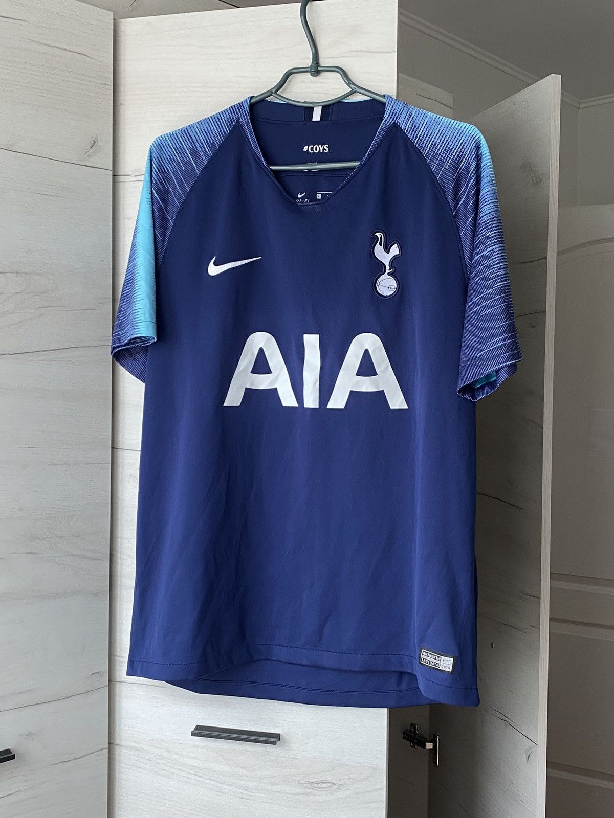 Nike Tottenham Nike Away Jersey Navy AIA Sponsor Size L Size US L / EU 52-54 / 3 - 1 Thumbnail