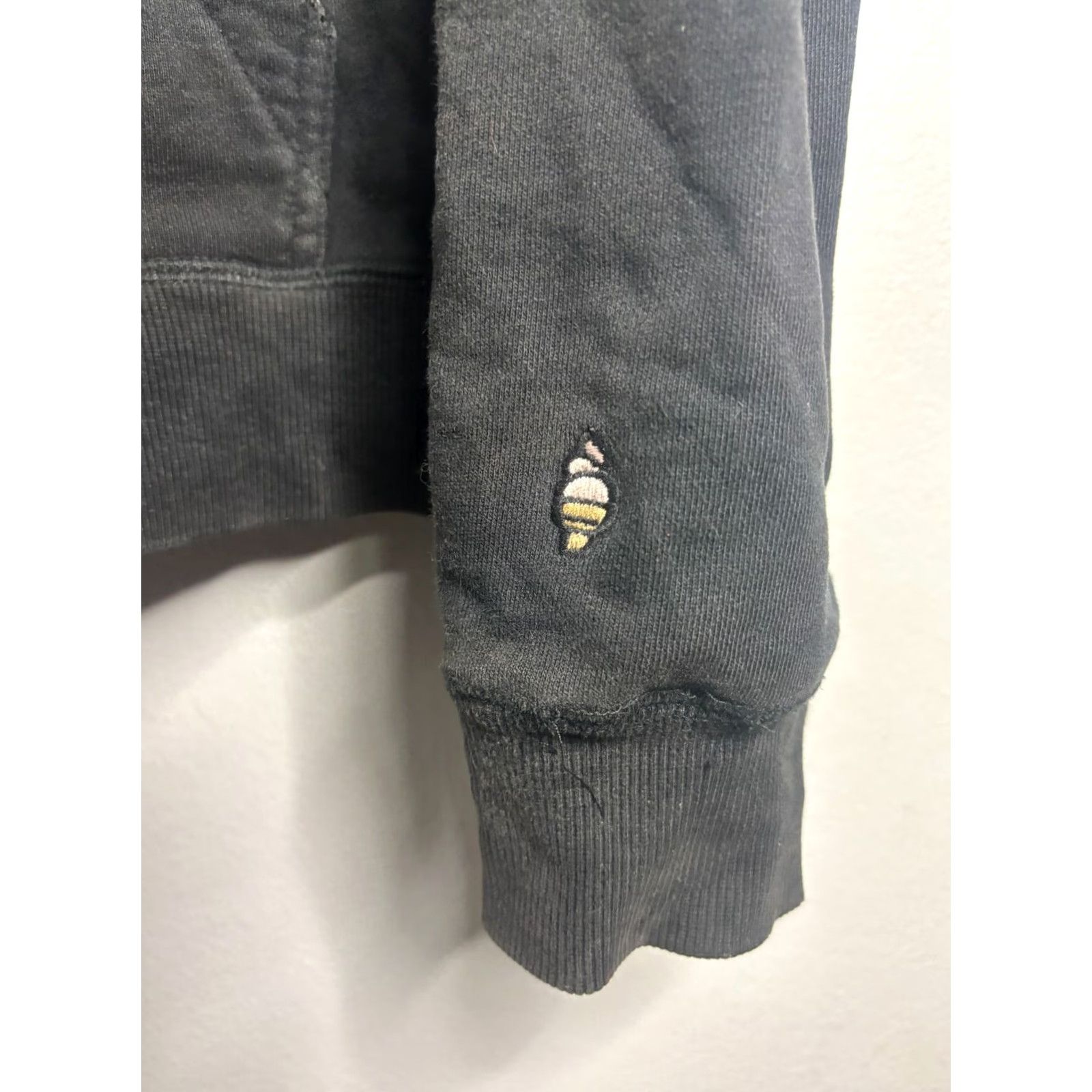 Vintage VINTAGE Ice Cream Hoodie Mens M Black Blue Pullover Hooded Kangaroo Pouch 100% Cotton Logo Cars 90s? (adjusted) Size US M / EU 48-50 / 2 - 3 Thumbnail