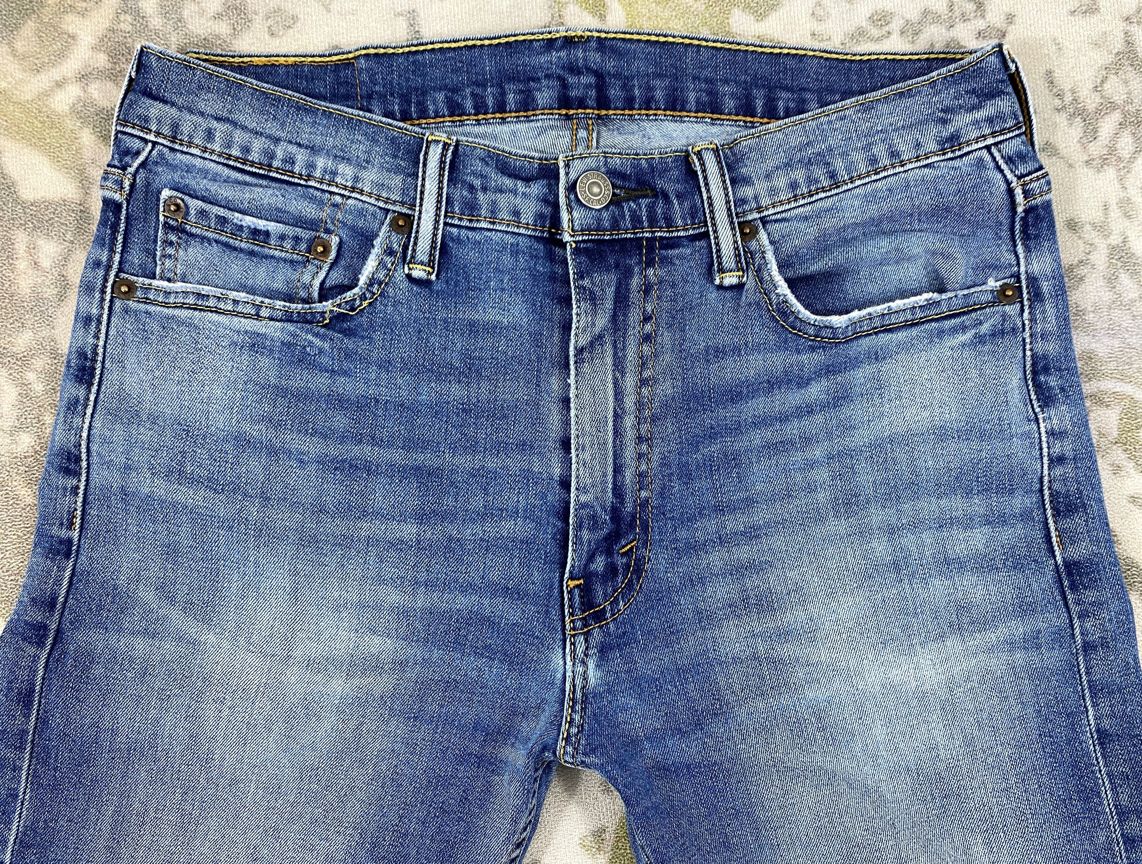 Distressed Blue Levi's 513 Jeans 32x29.5 Denim -SJ123