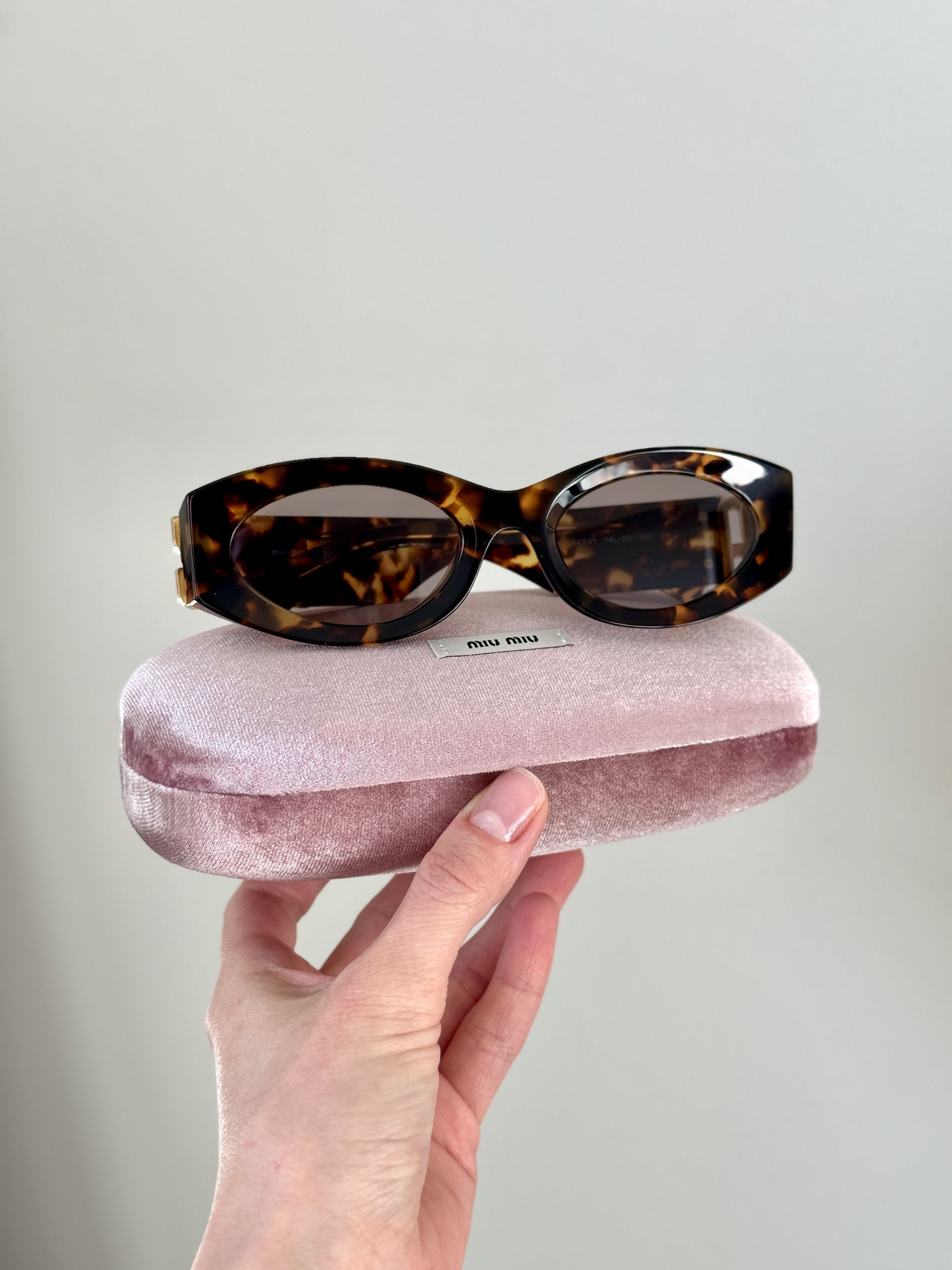 Miu Miu Miu Miu GLIMPSE Women Sunglasses MU11WS 14L20I NEW AUTHENTIC Size ONE SIZE - 2 Thumbnail