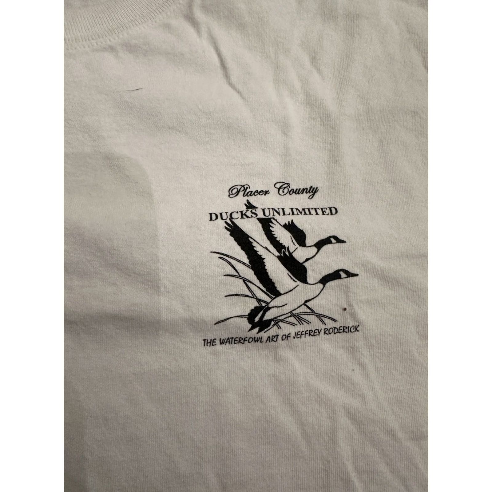 Vintage Ducks Unlimited T-Shirt Mens XL White Cotton graphic print Regular fit Jan Jeffery Roderick Art USA Marathon Apparel Dogs Wildlife Size US XL / EU 56 / 4 - 4 Thumbnail