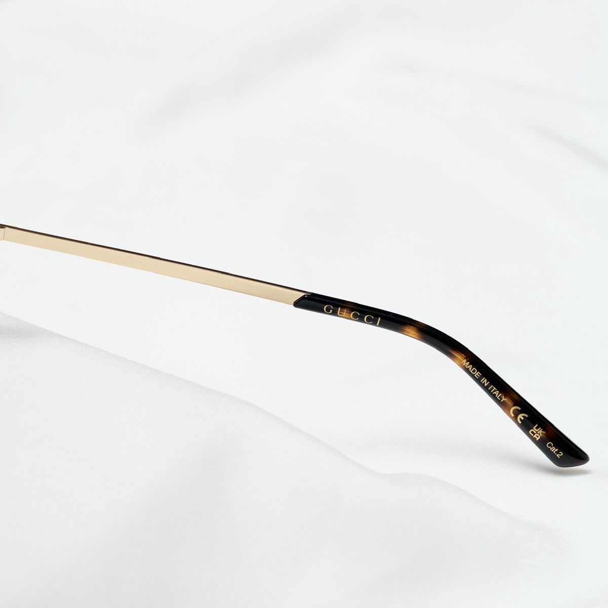 Gucci GUCCI GG2045S 003 SUNGLASSES Size ONE SIZE - 4 Thumbnail