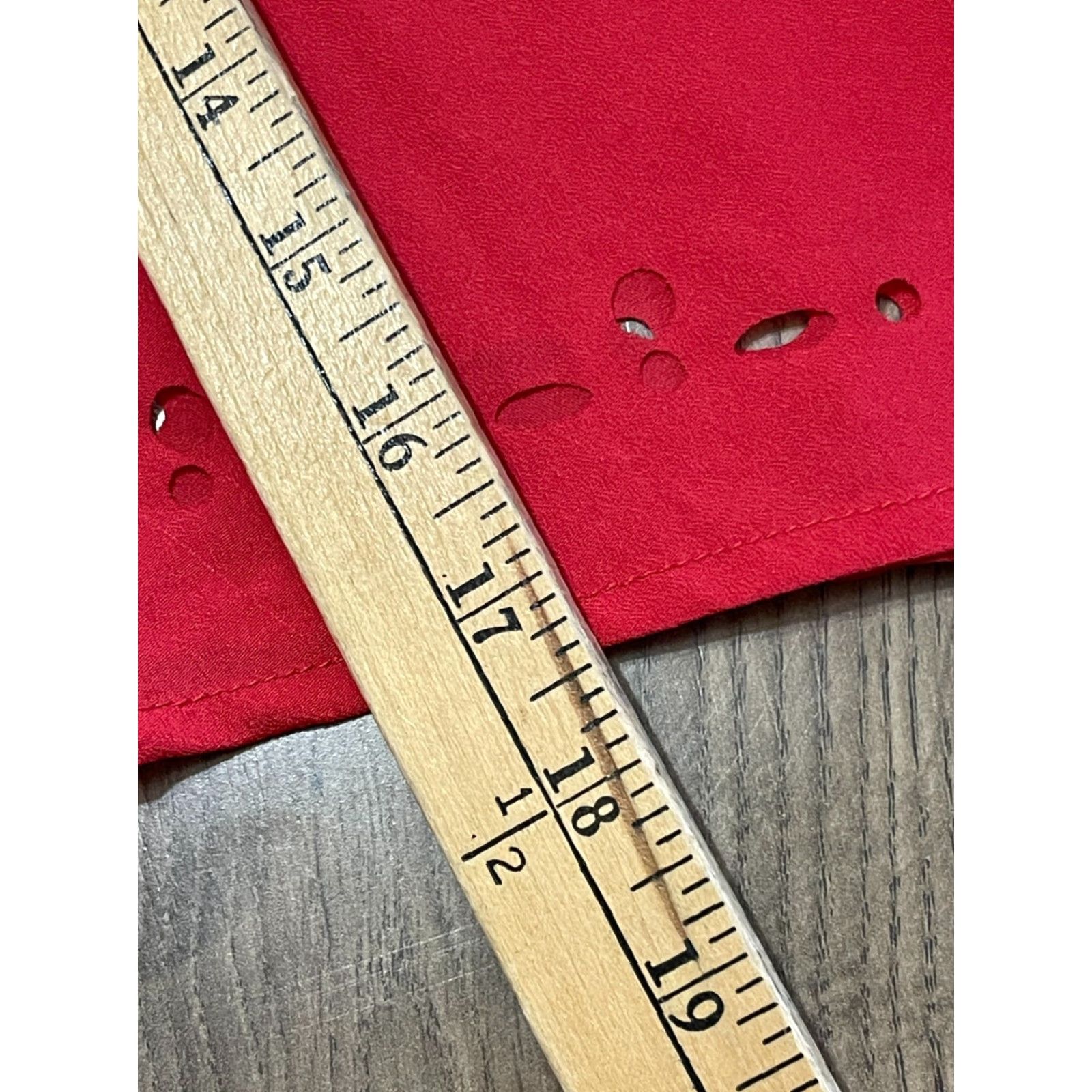 Vintage Fun & Flirt Tank Top Women’s Large Red Sleeveless Floral Holes Tank Size L / US 10 / IT 46 - 6 Thumbnail