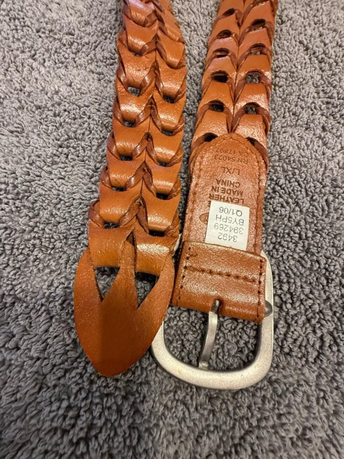 Old Navy Old Navy brown leather braided belt silver buckle L/XL Size ONE SIZE - 7 Thumbnail