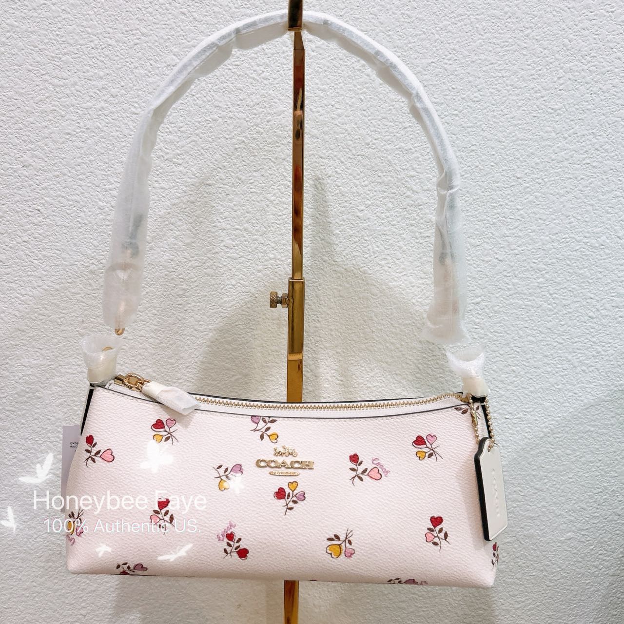 NWT Coach Charlotte Shoulder Bag With Heart Print CX581