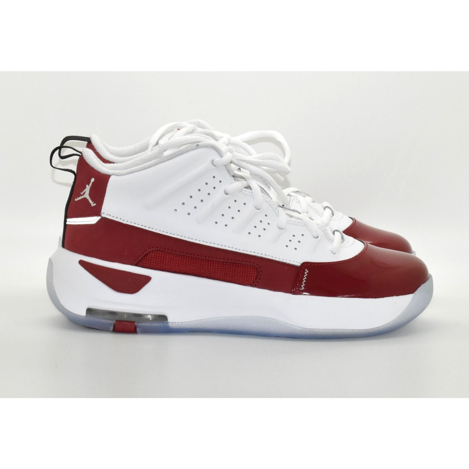 Nike NIKE JORDAN MAX AURA 7 GS White Gym Red Black Shoes 6.5Y Size US 6.5 / EU 39-40 - 3 Thumbnail