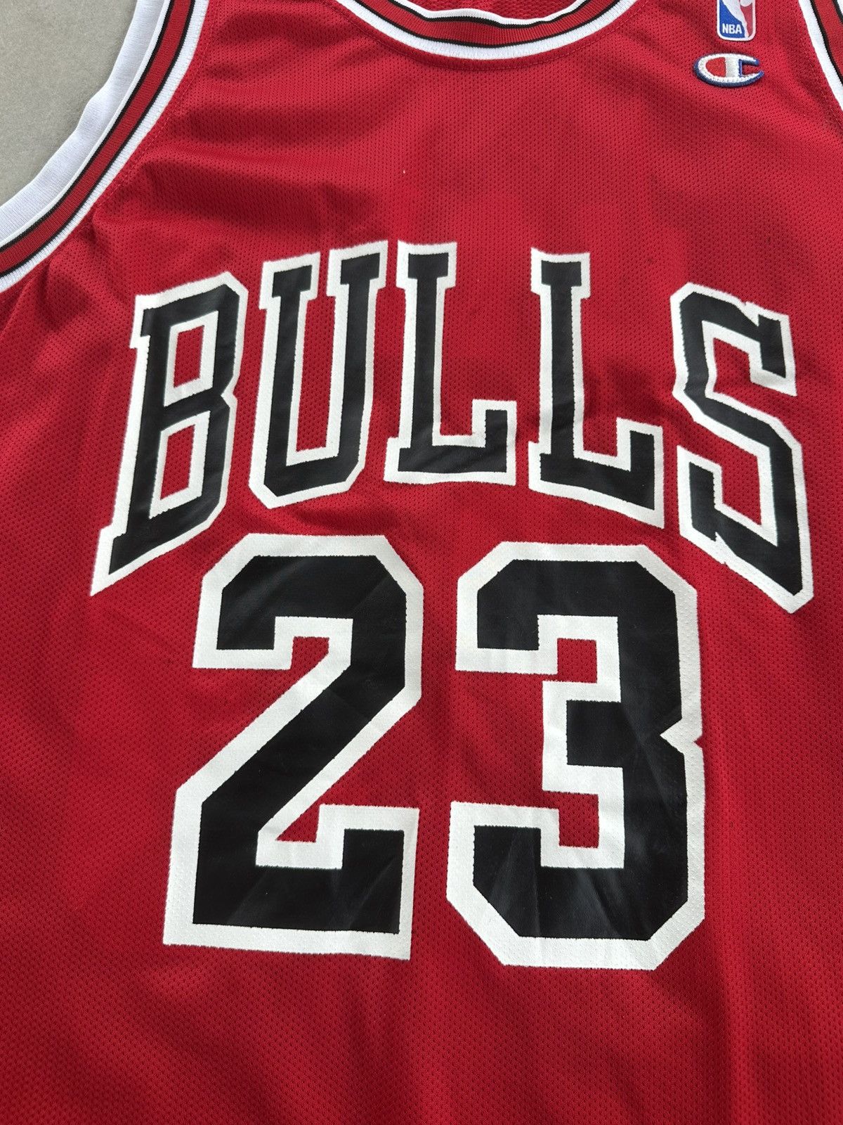Champion 90’s NBA CHAMPION MICHAEL JORDAN VINTAGE JERSEY Size US XL / EU 56 / 4 - 3 Thumbnail