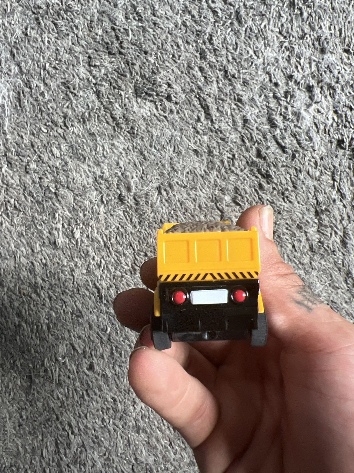 Hypebeast Dump Truck Die-Cast Size ONE SIZE - 6 Thumbnail