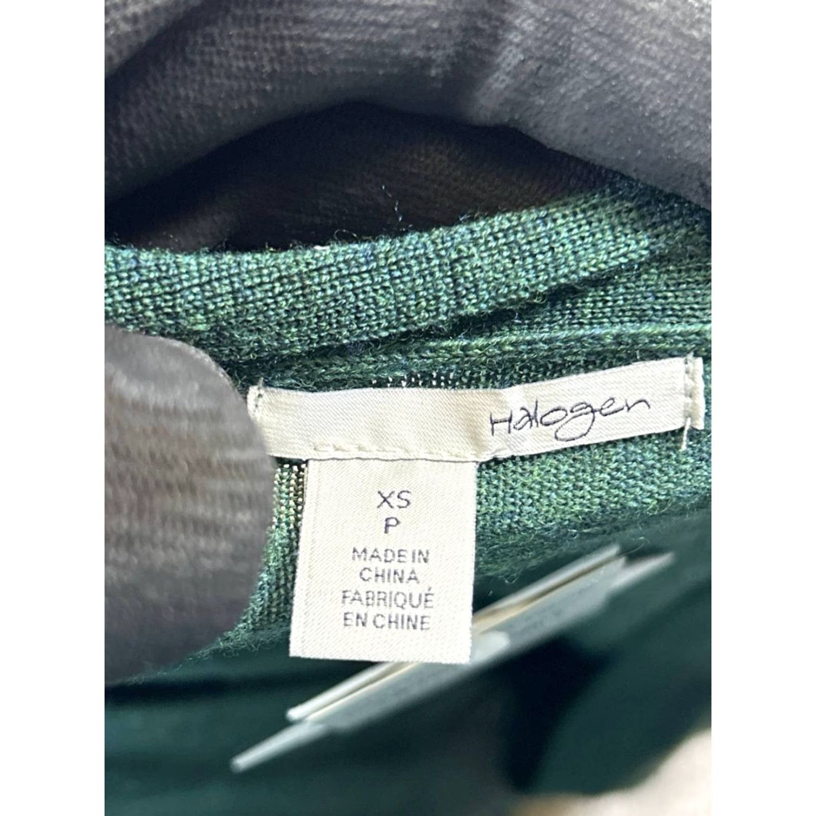 Vintage VINTAGE Halogen Women's Sweater Cardigan XS Petite Green Wool Knit Fall Autumn Women's Size XS / US 0-2 / IT 36-38 - 4 Thumbnail