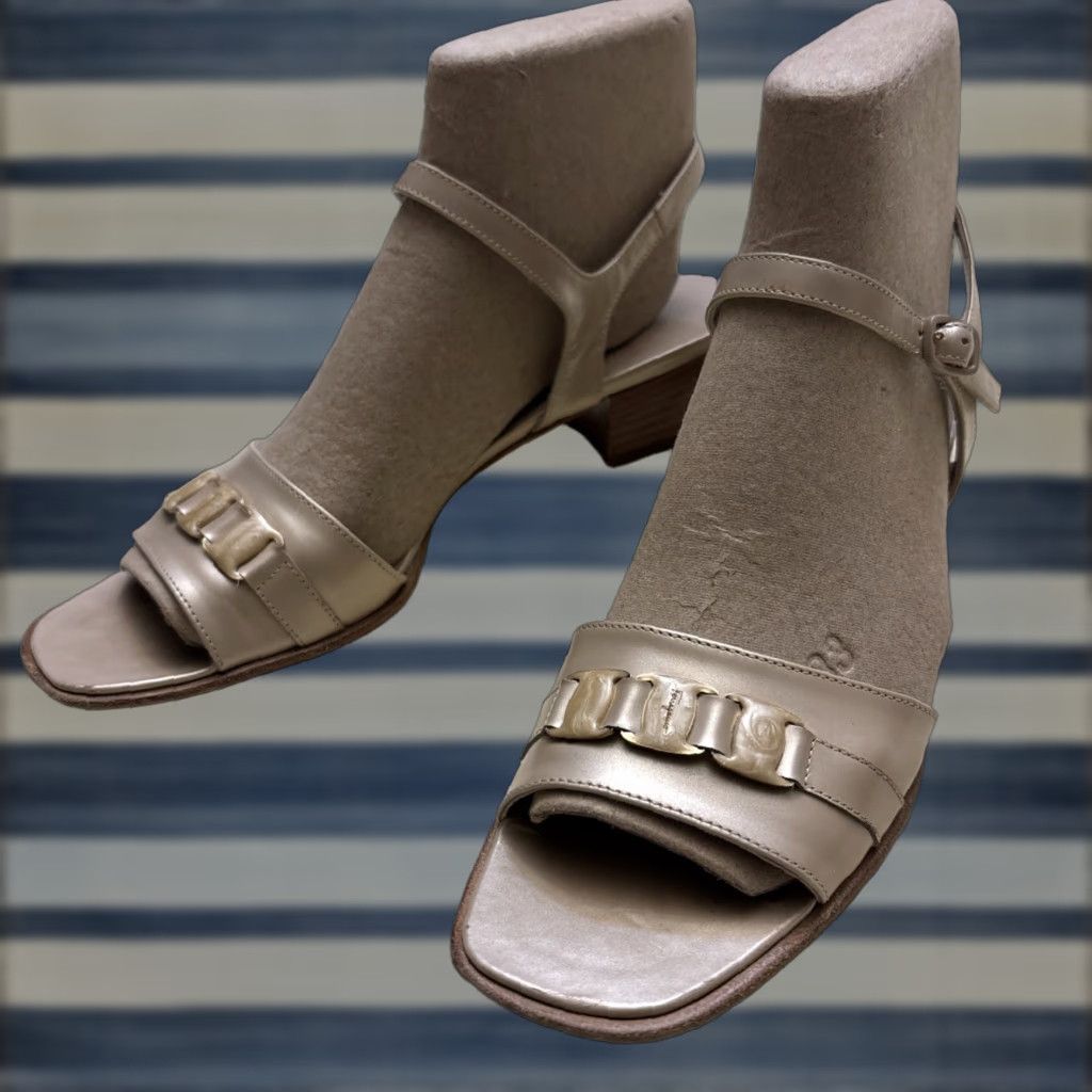 Salvatore Ferragamo Beige Leather Slingback Sandal 8.5 High Heel Shoes Women
