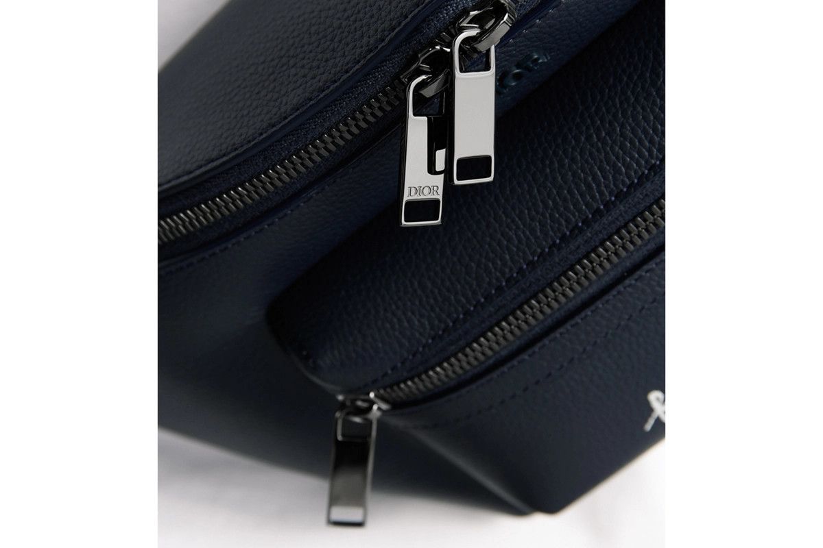 Dior o1bcso1str0226 Size:OS/Nel Rider 2.0 Belt Bag in Nevy Blue Size ONE SIZE - 6 Thumbnail