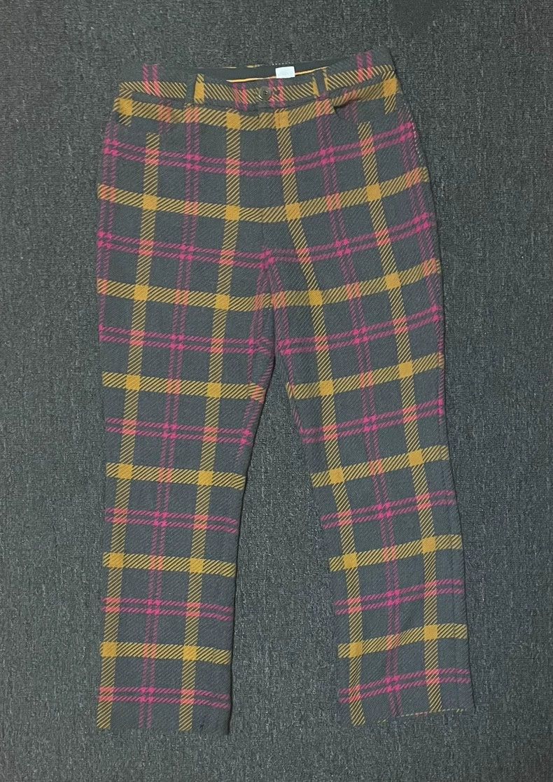 Vintage Hugo Boss Women's Plaid Casual Pants-yf Size US 26 / EU 42 - 1 Thumbnail