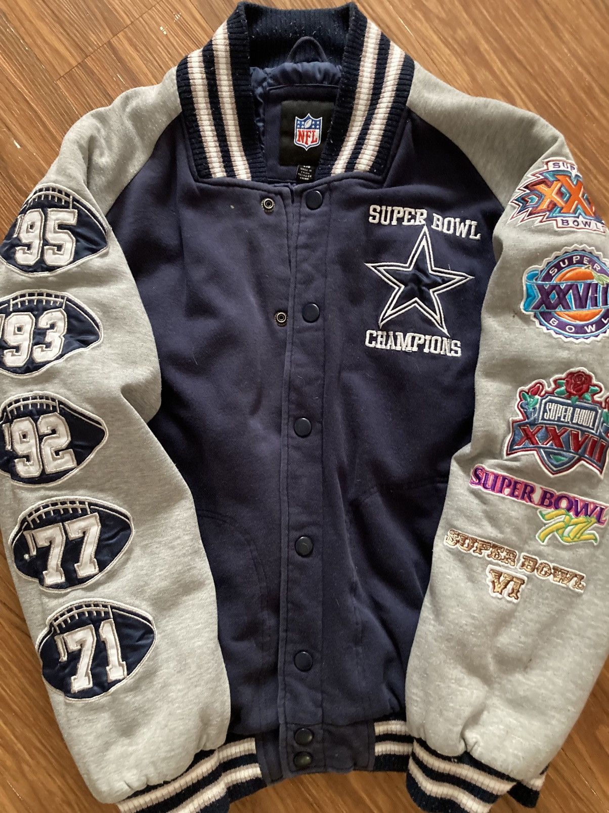 NFL Mens Dallas Cowboys jacket Size US L / EU 52-54 / 3 - 1 Thumbnail