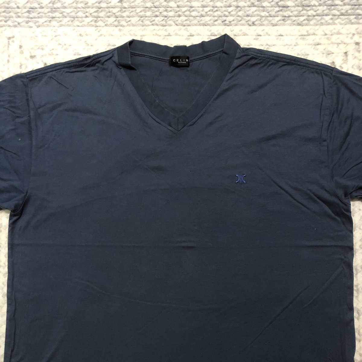 Celine Rare Distressed Vintage Celine Small Logo V-Neck Tees Size US L / EU 52-54 / 3 - 2 Thumbnail